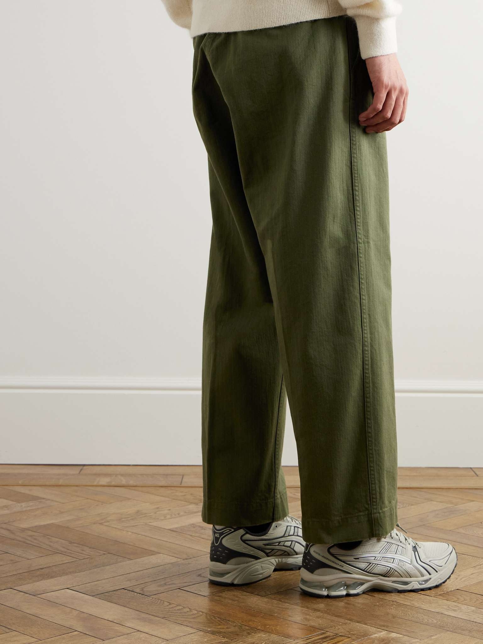 Wide-Leg Herringbone Cotton Trousers - 4