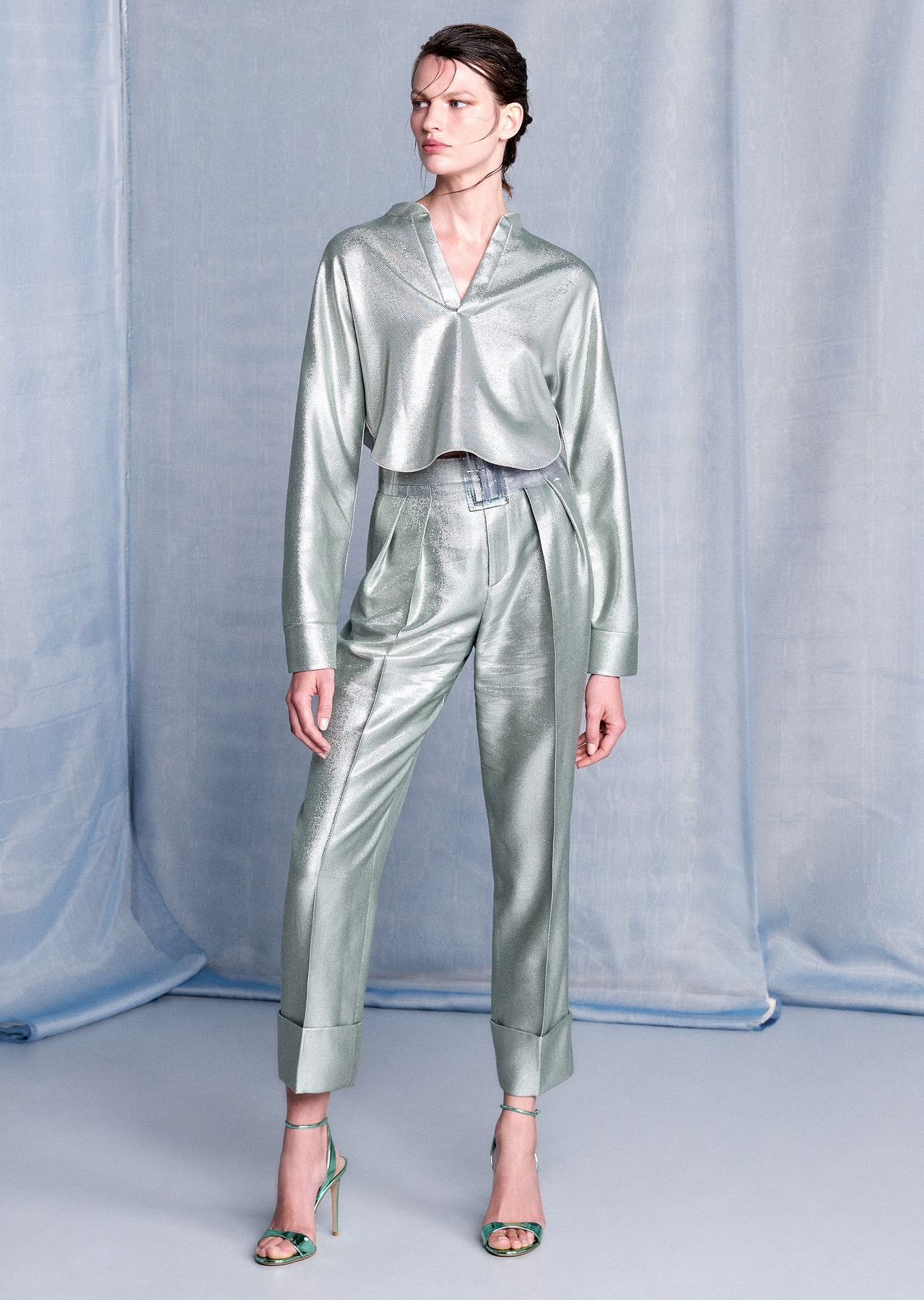 High-waisted trousers in fluid armure lurex - 7