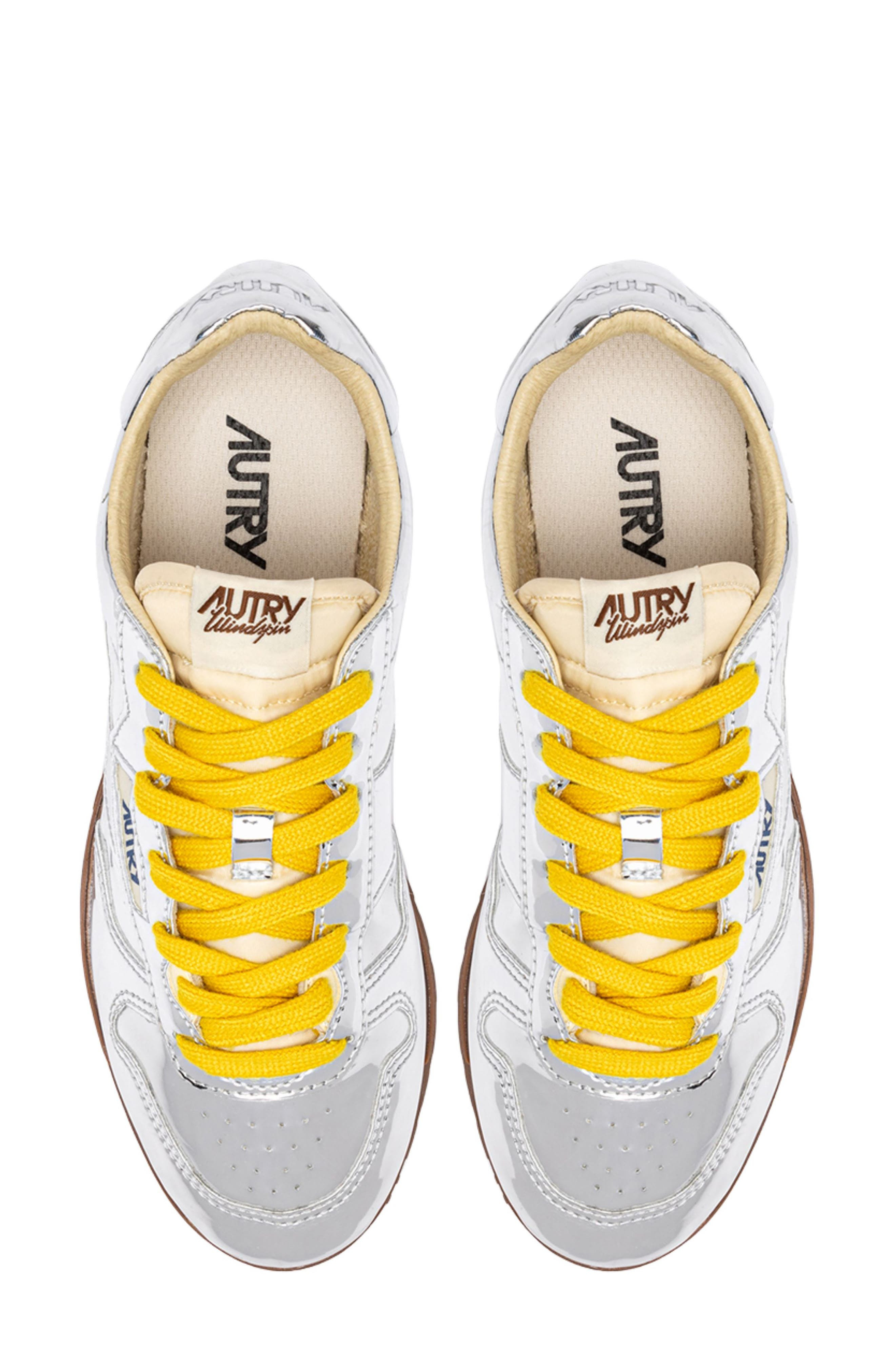 AUTRY Windspin Low Sneaker in Silver at Nordstrom - 4