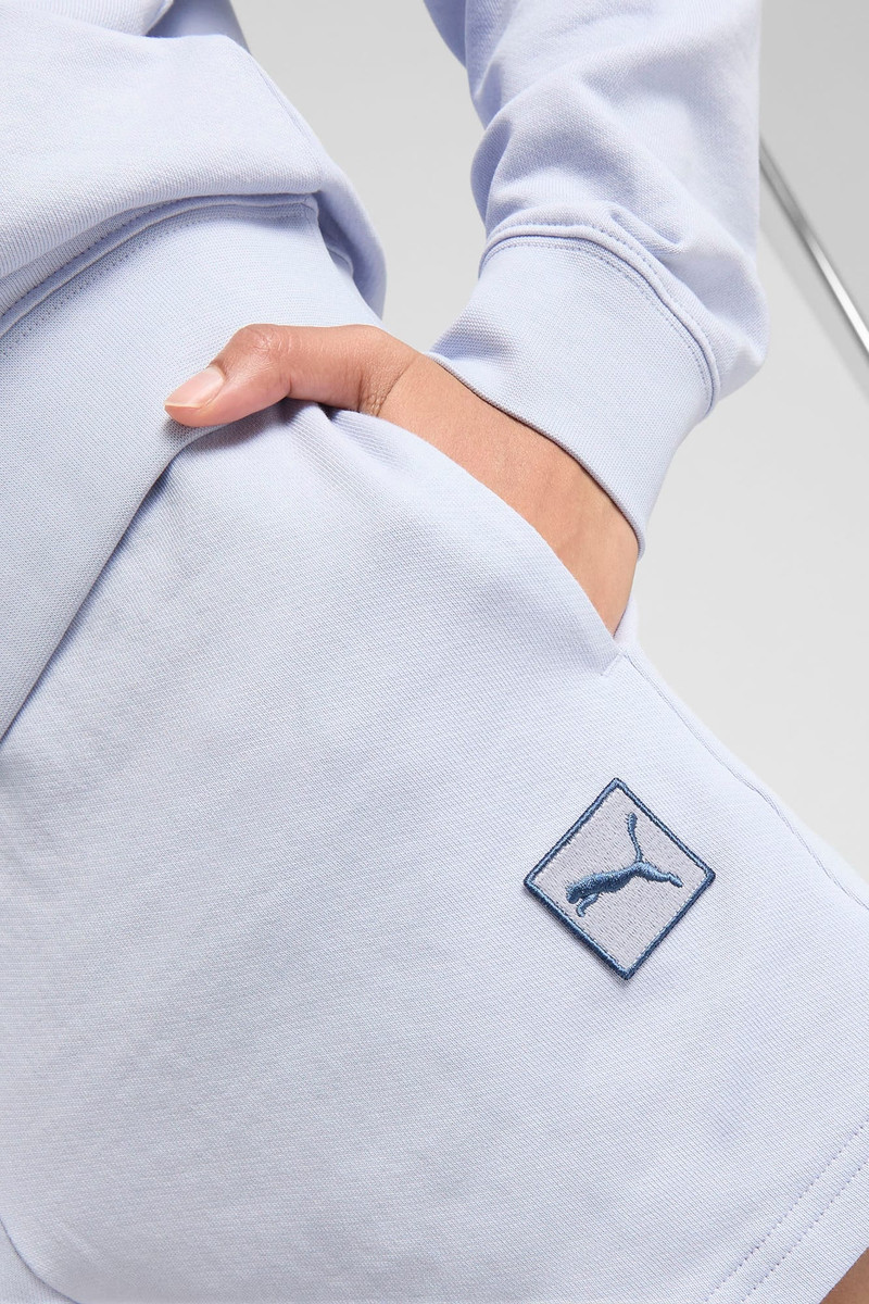 Essentials Elevated Women's 5" Mid-Rise Shorts 4