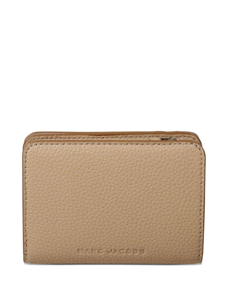 Marc Jacobs logo wallet outlook