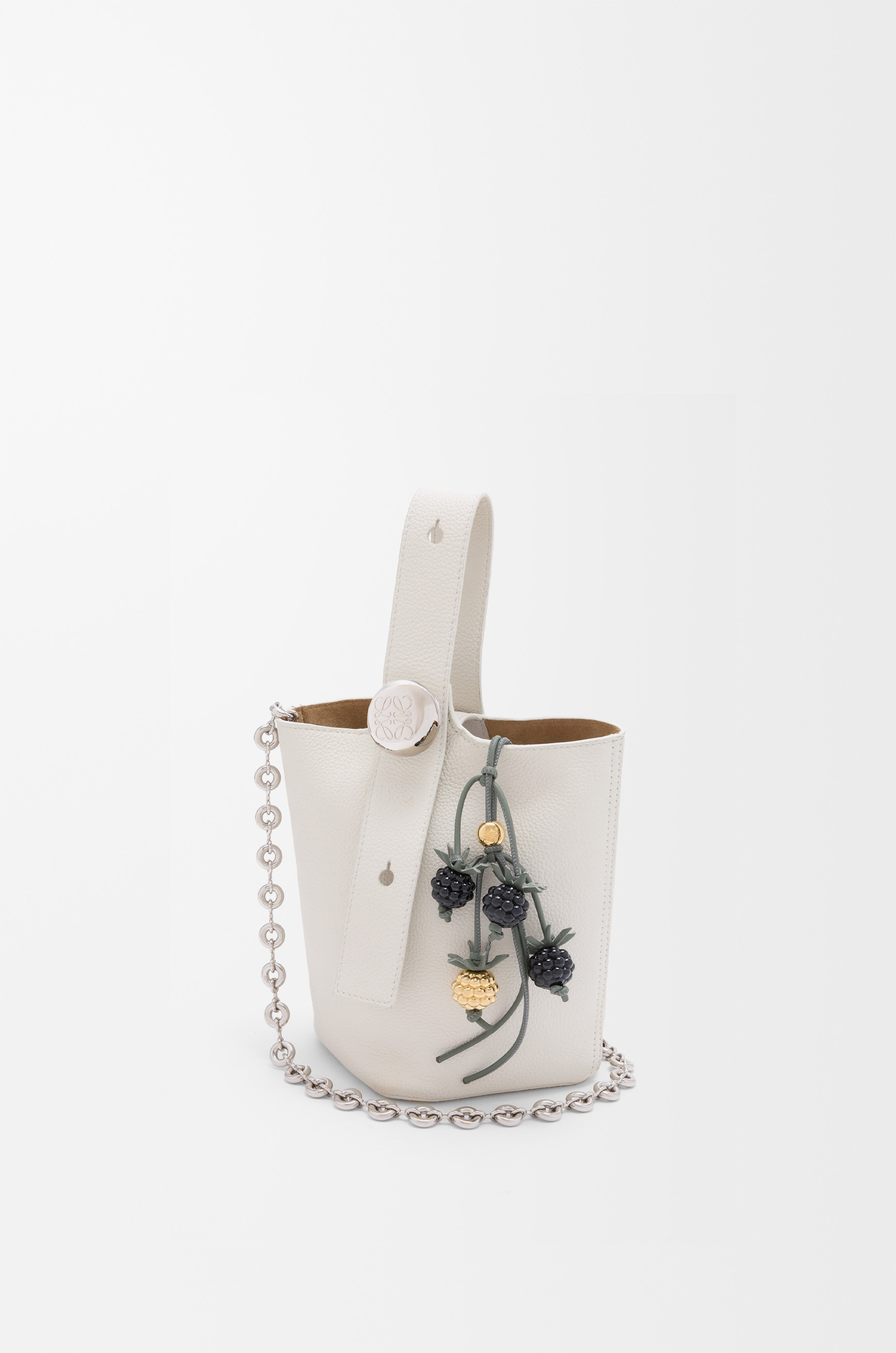 Berry charm in classic calfskin - 3