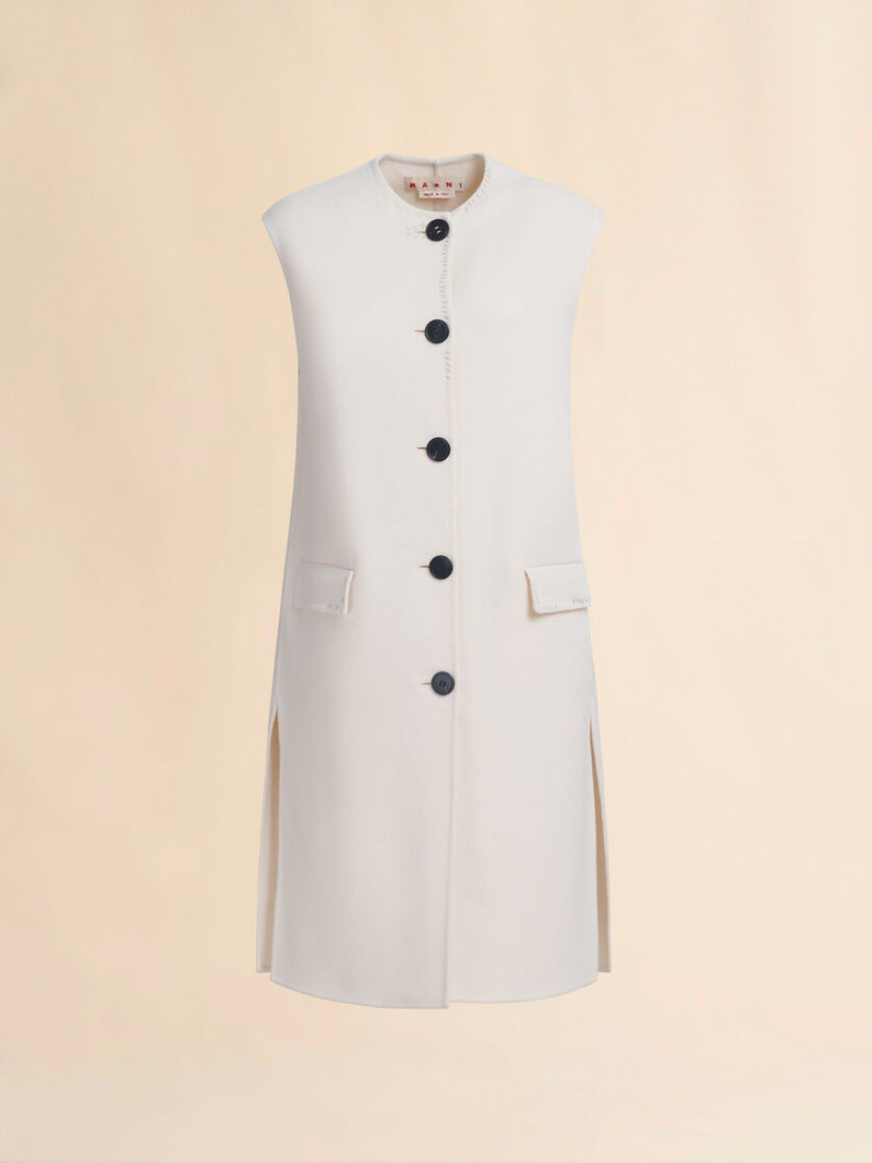 WHITE FELT SLEEVELESS JACKET 1