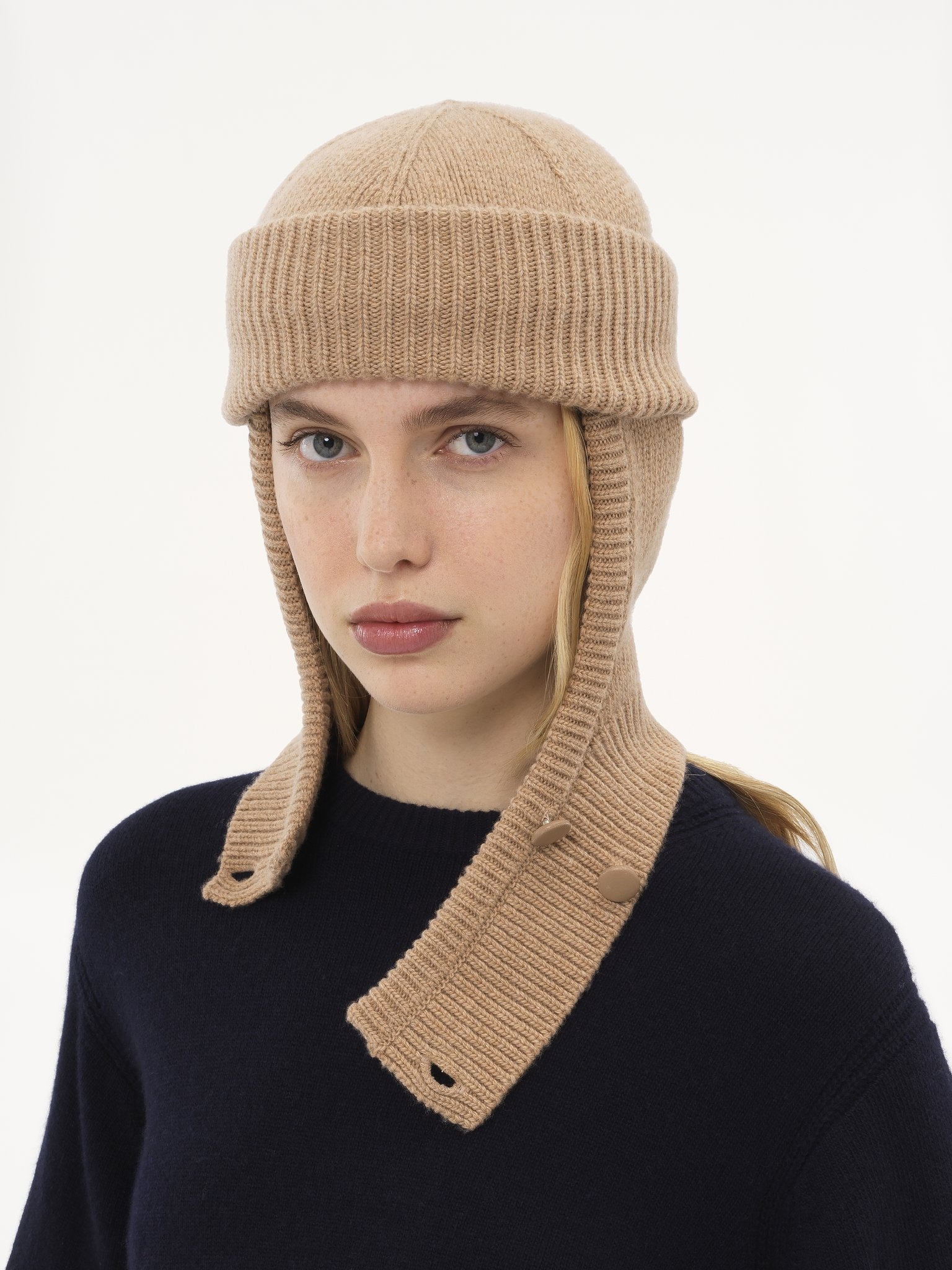 THE CHLOÉ SIGNATURE KNIT BALACLAVA IN WOOL & CASHMERE - 4