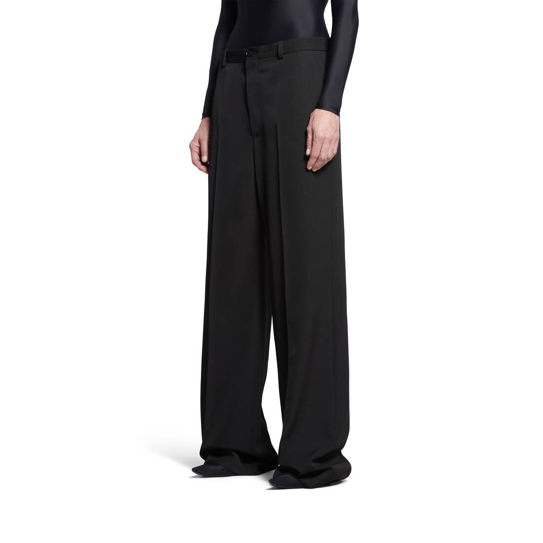 Regular Fit Tailored Pants in Black - 5