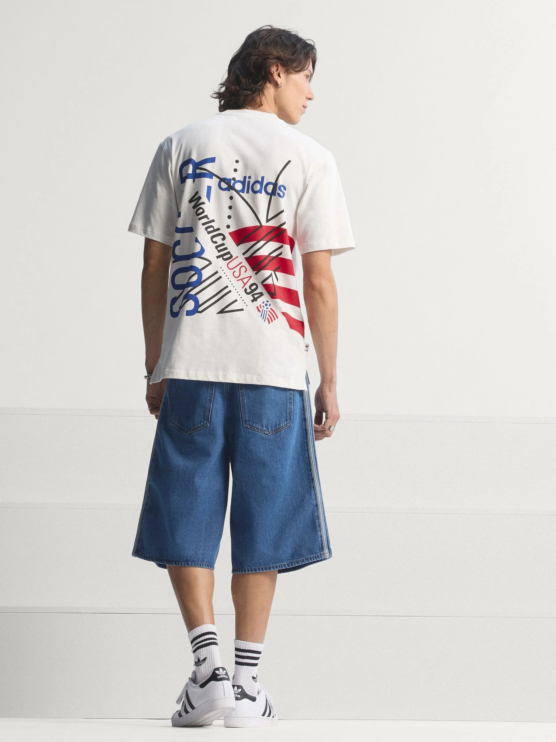 USA 94 Graphic T-shirt - 1