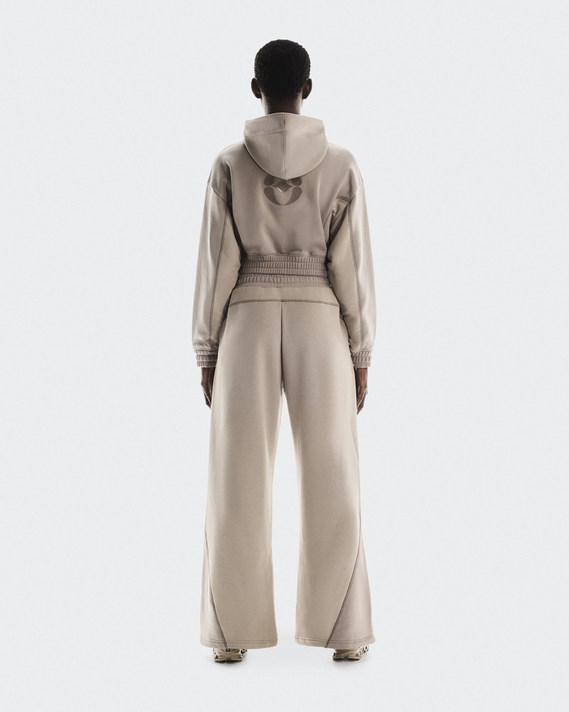 On CLUB CROPPED HOODIE FKA outlook