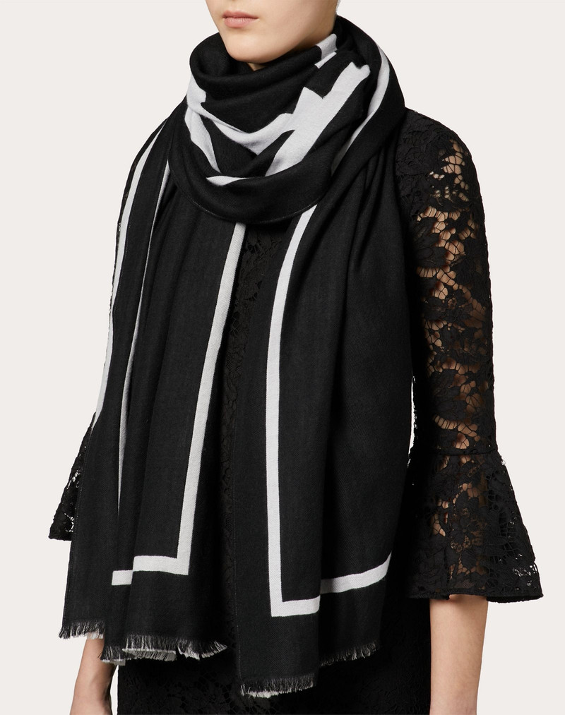 VLOGO Jacquard Stole 70 x 200cm 4