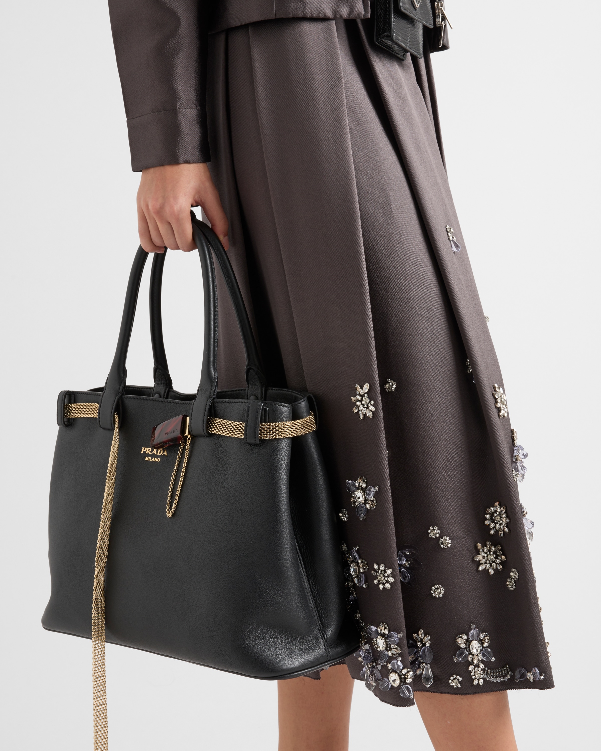 Embroidered silk and wool skirt - 4