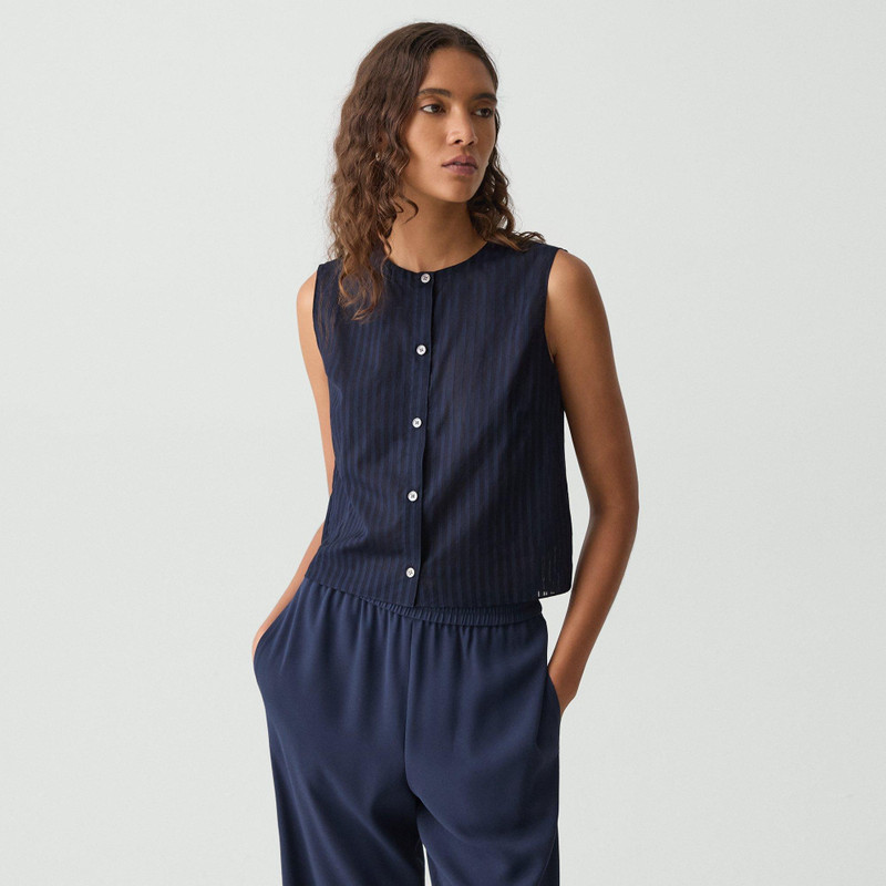 Button-Up Shell Top in Linear Cotton 2