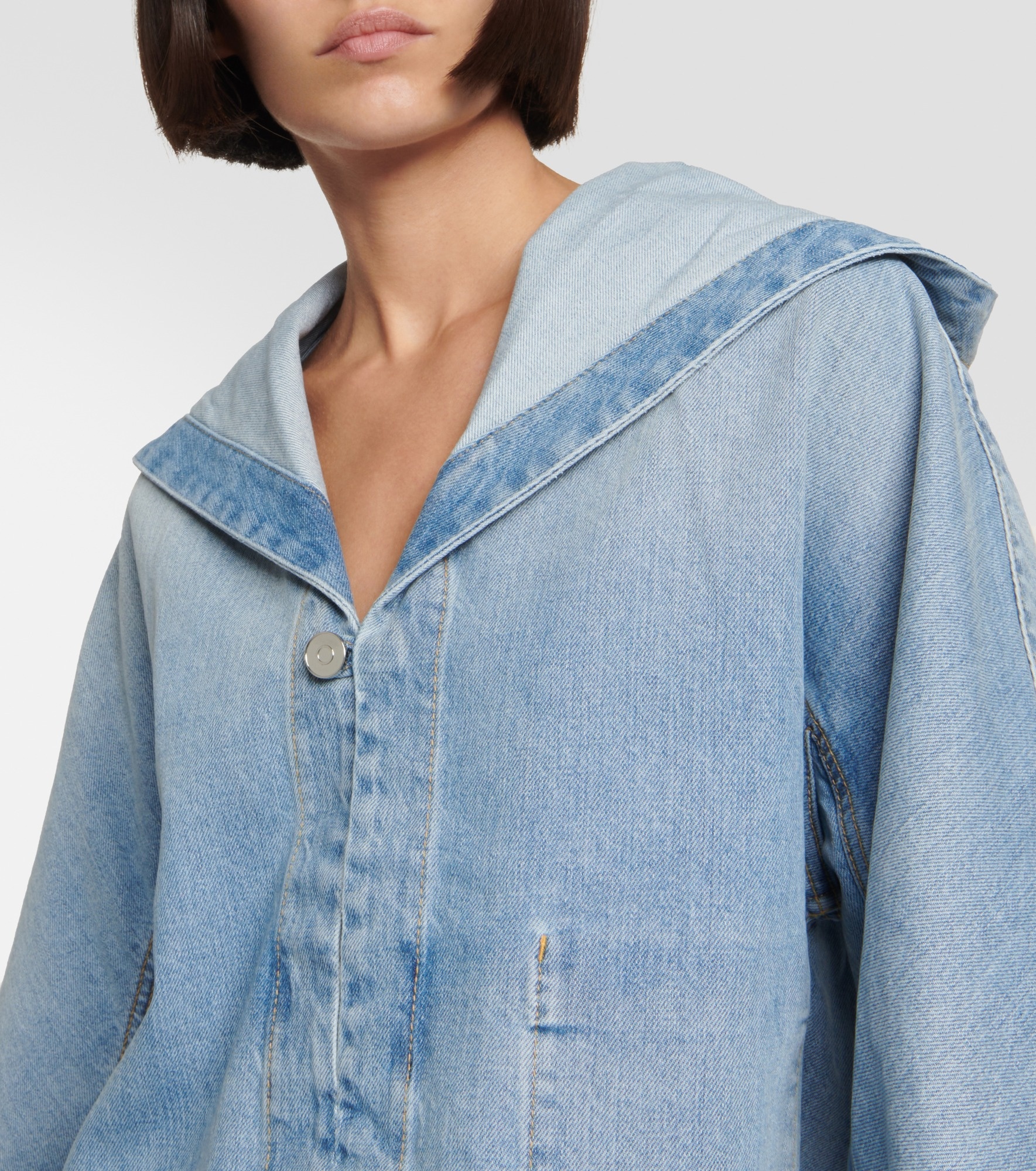 Cropped denim jacket - 4