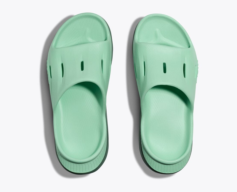 HOKA All Gender Ora Recovery Slide 3 outlook