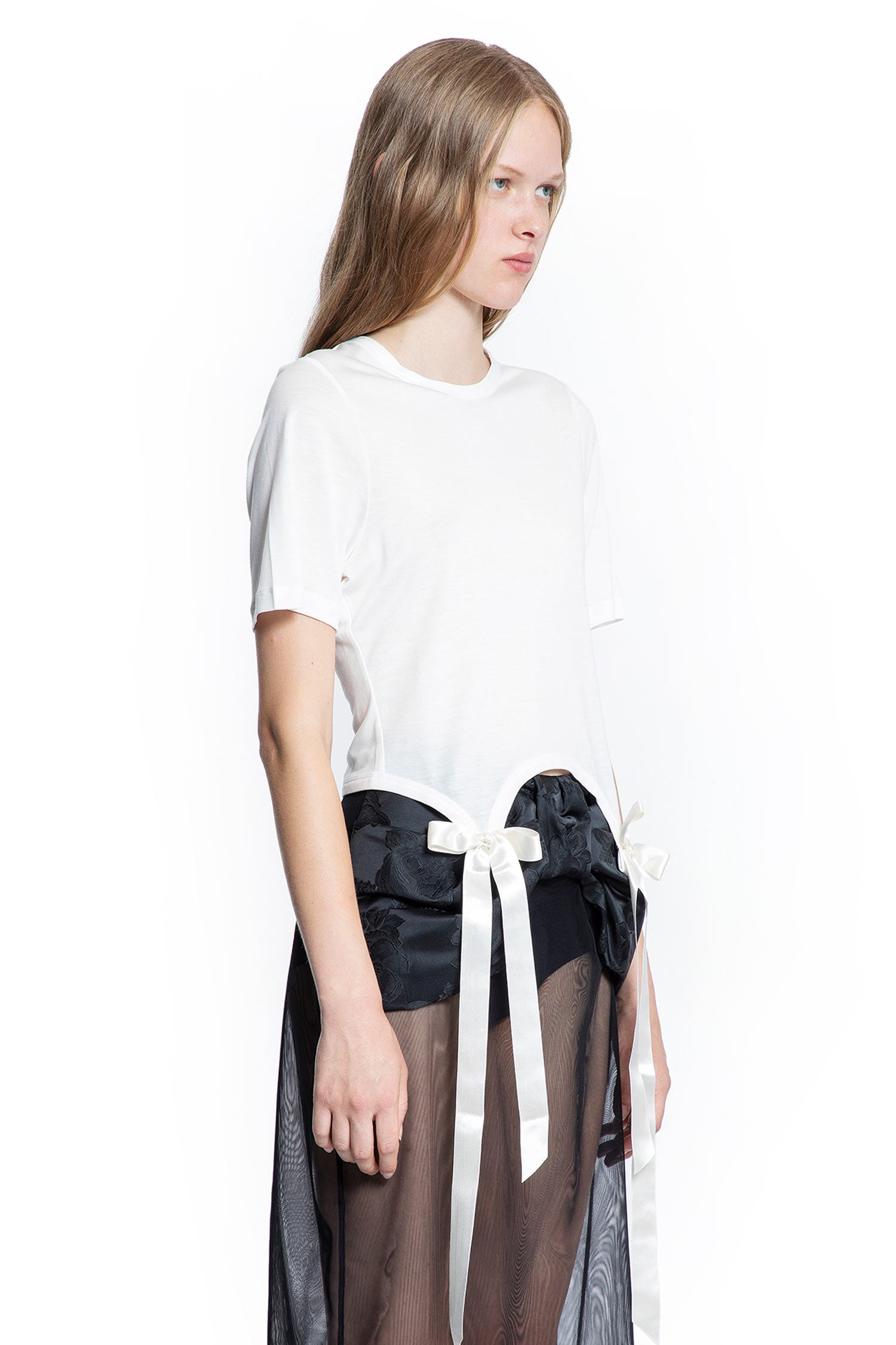 Bow-Tail-Easy-T-Shirt - 2
