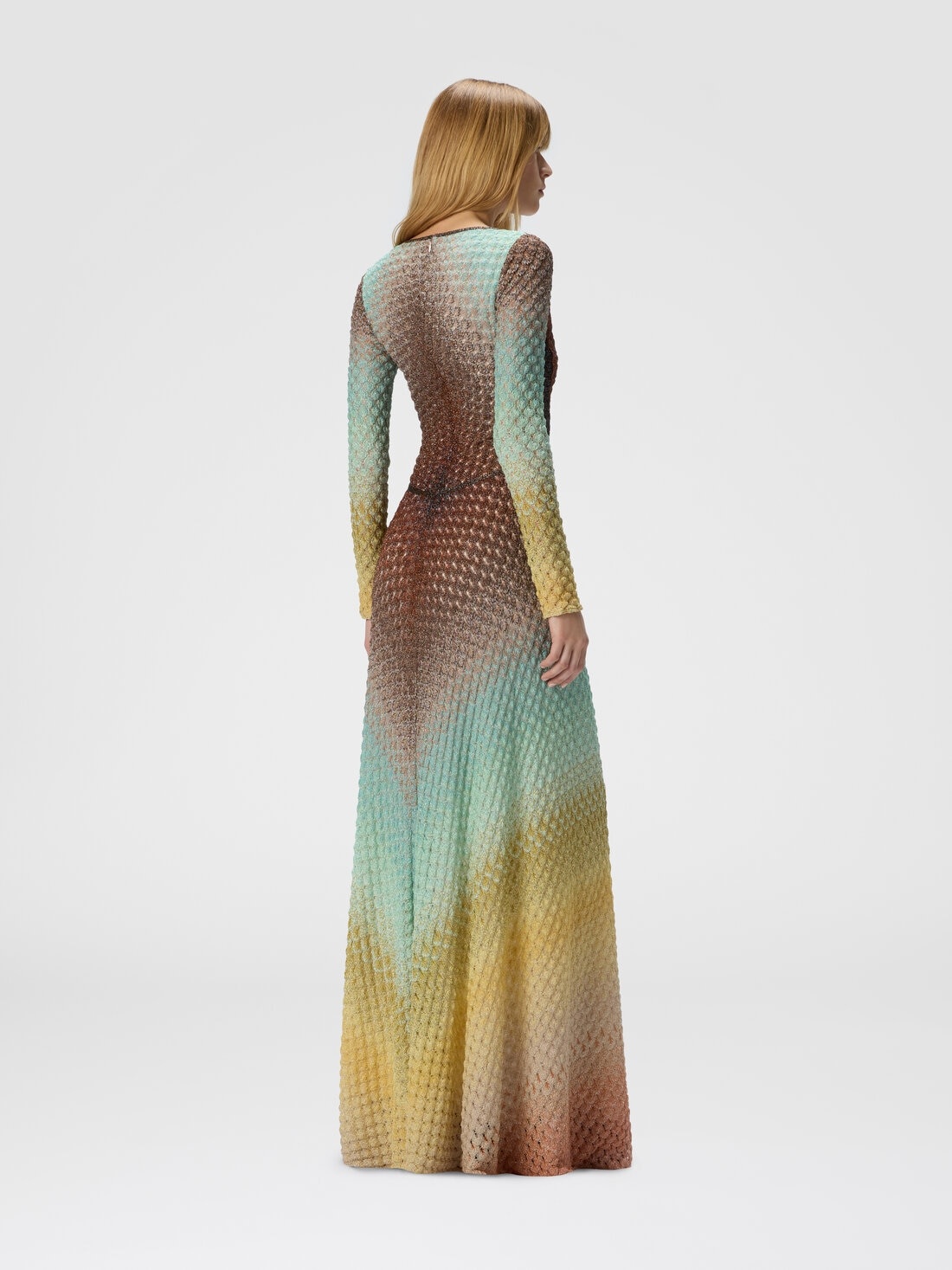 Flared dégradé long dress with V-neck - 3