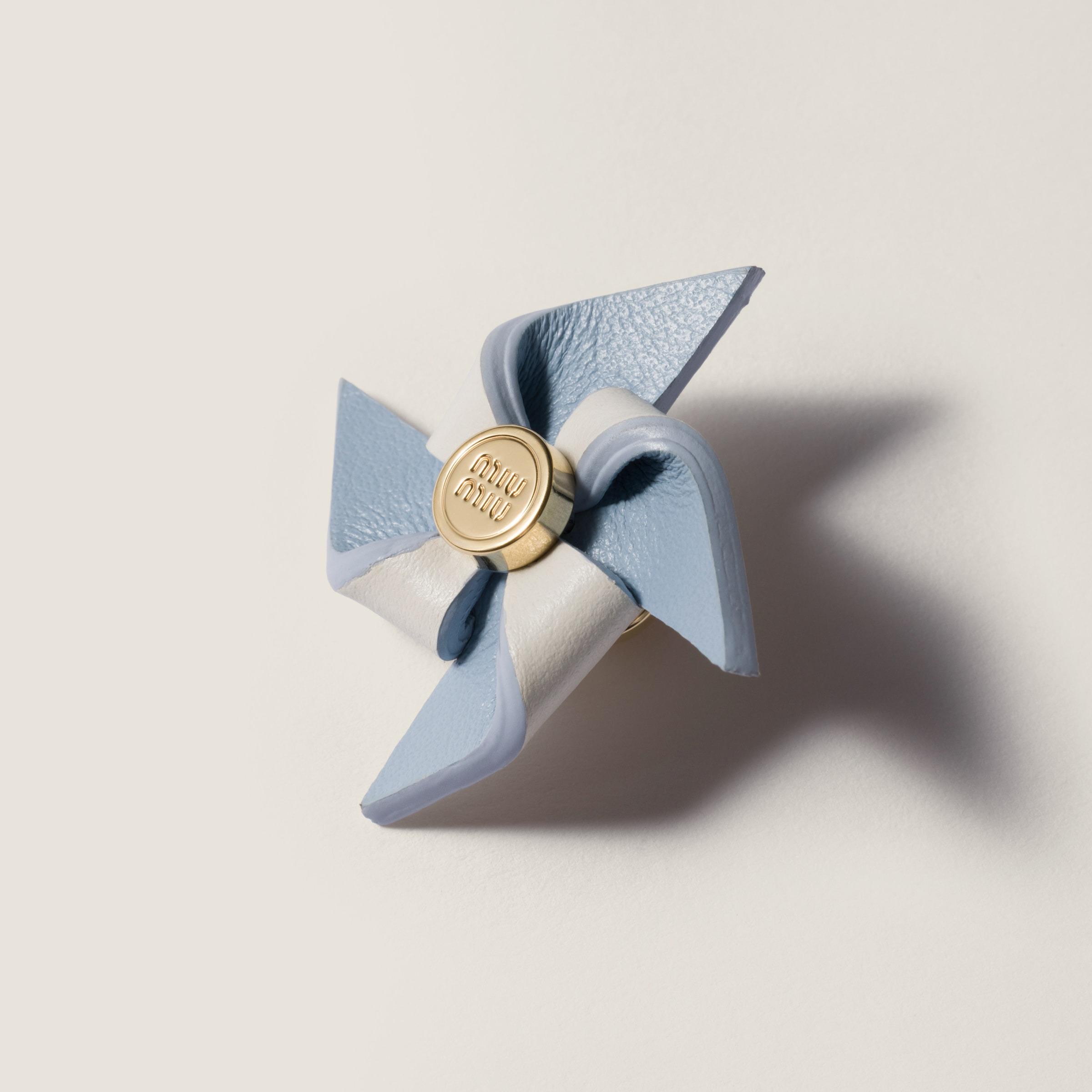 Leather pinwheel brooch - 2