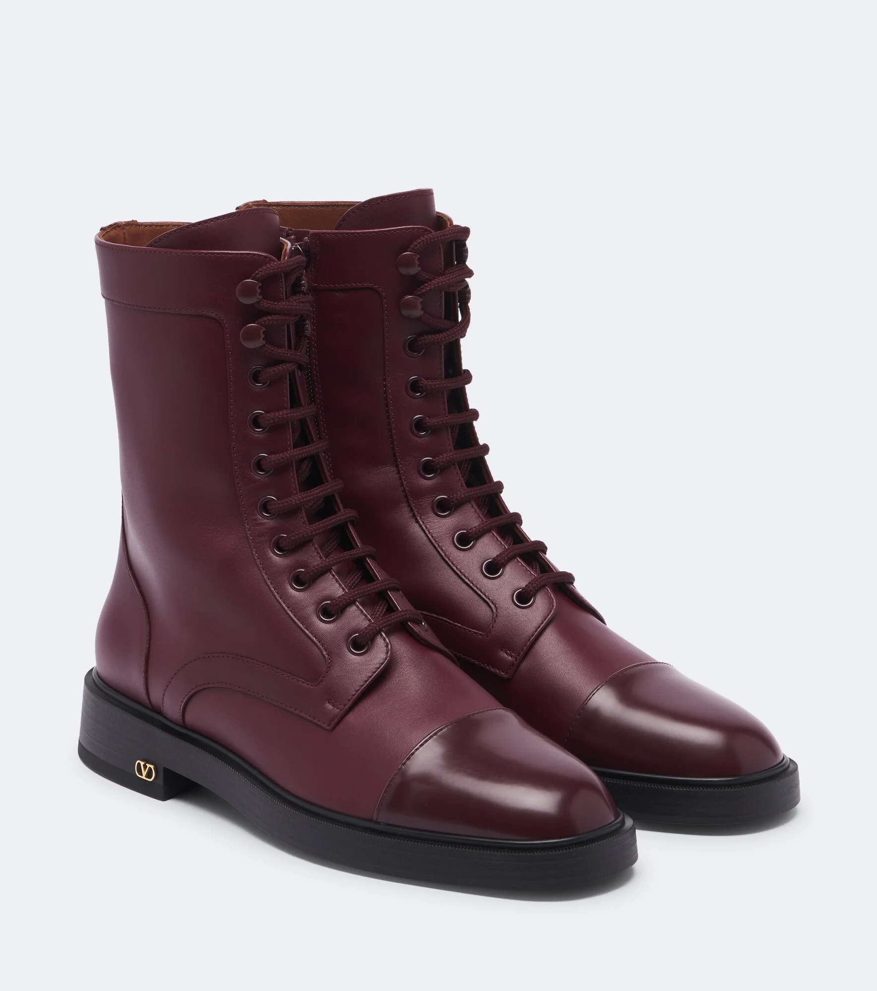 VLogo lace-up leather combat boots - 1
