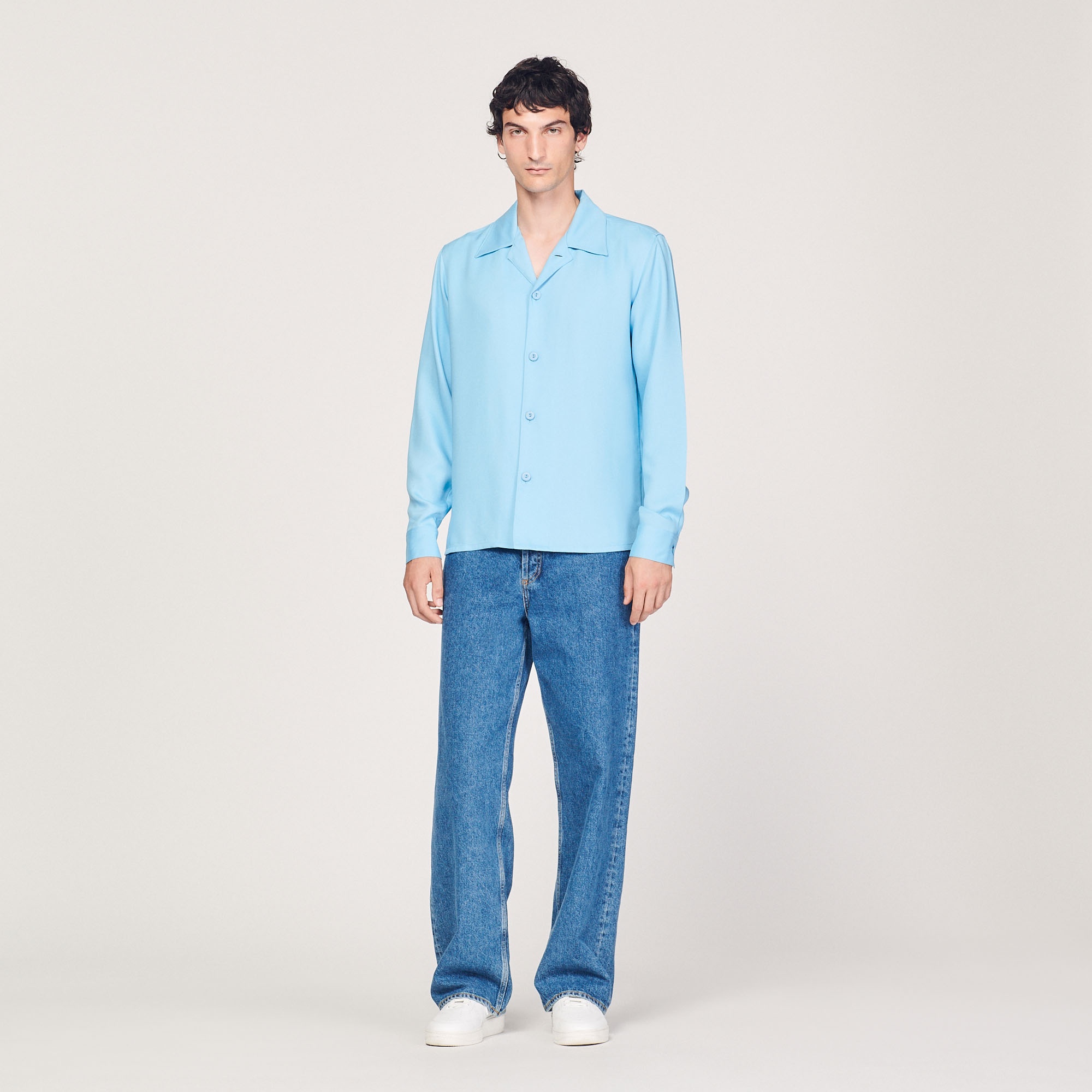 Floaty shirt with spread collar - 3
