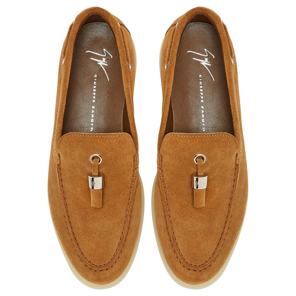 The Maui Tassels - 4