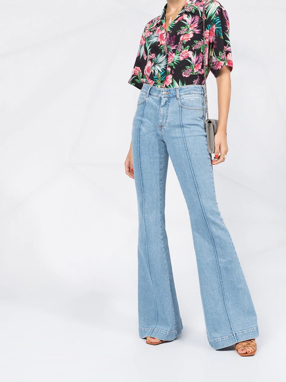 The '70s flare jeans - 2