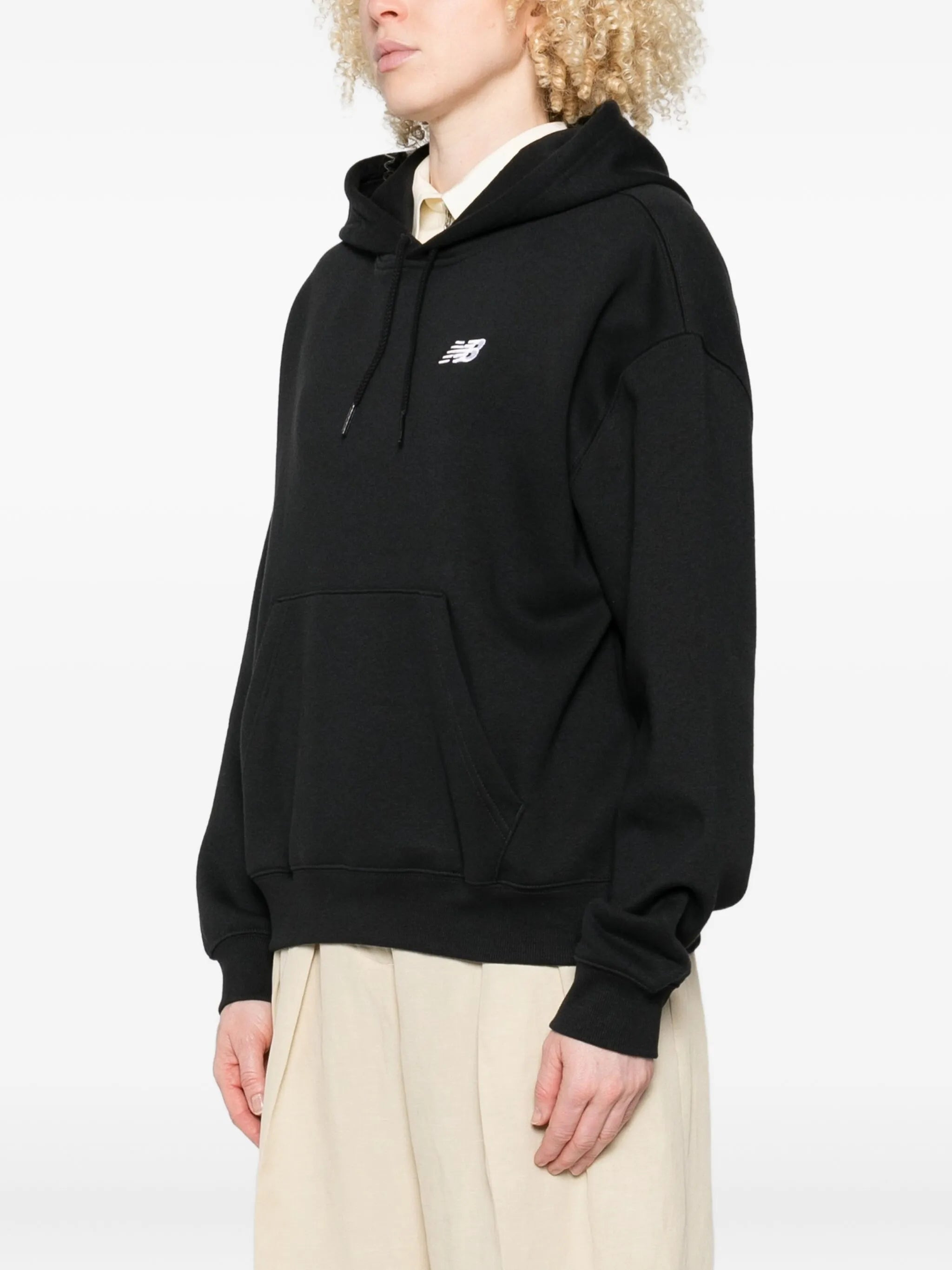 New Balance Logo-embroidered Hoodie - 2