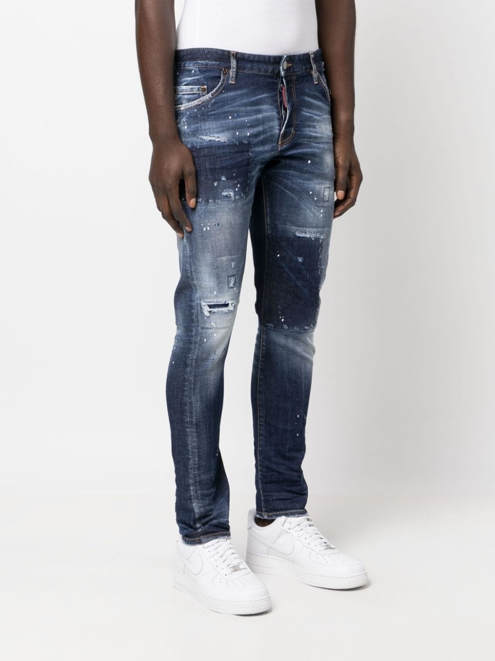 faded low-rise tapered jeans - 3