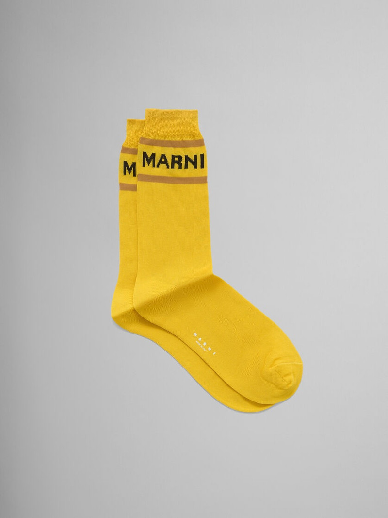 YELLOW SOCKS WITH LOGO CUFFS 1