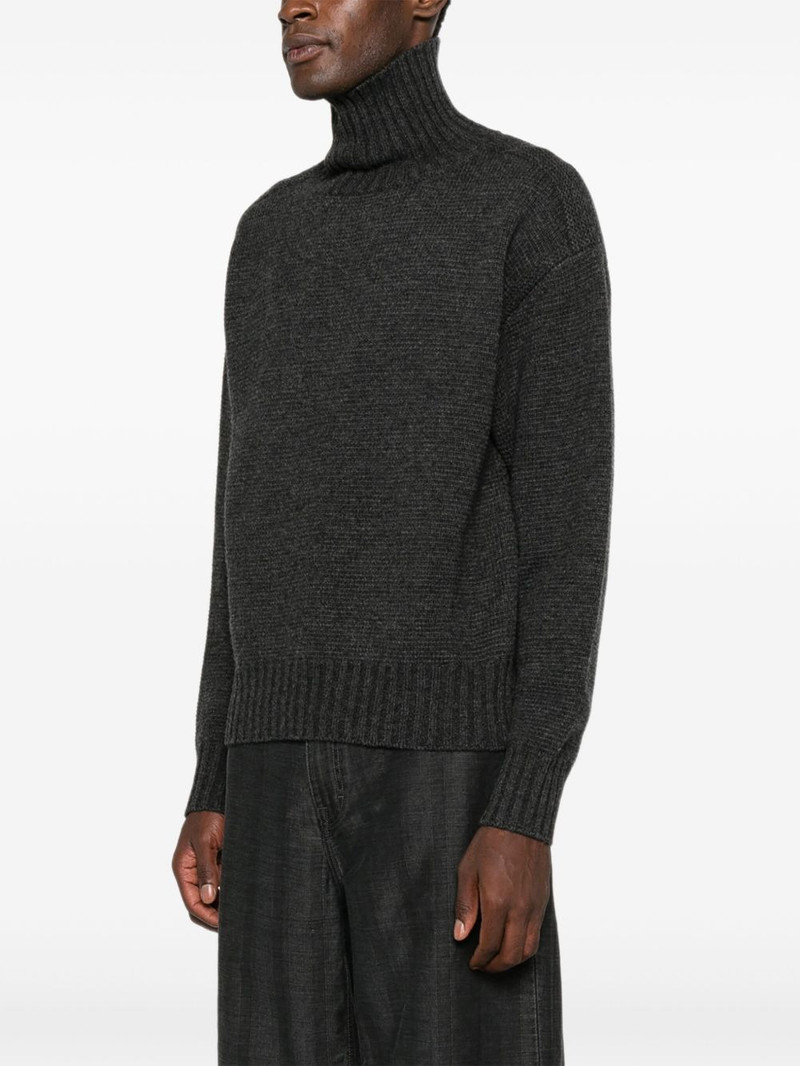 roll-neck knitted sweater 3