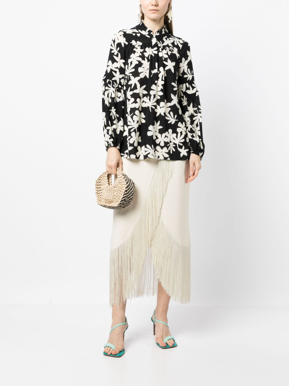 floral-print ruffled blouse - 2