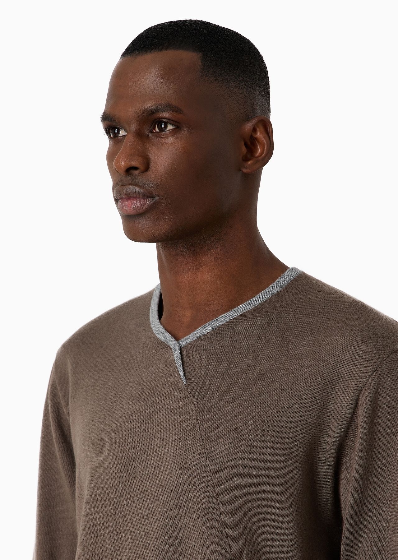 Crew-neck jumper in cashmere and silk - 5