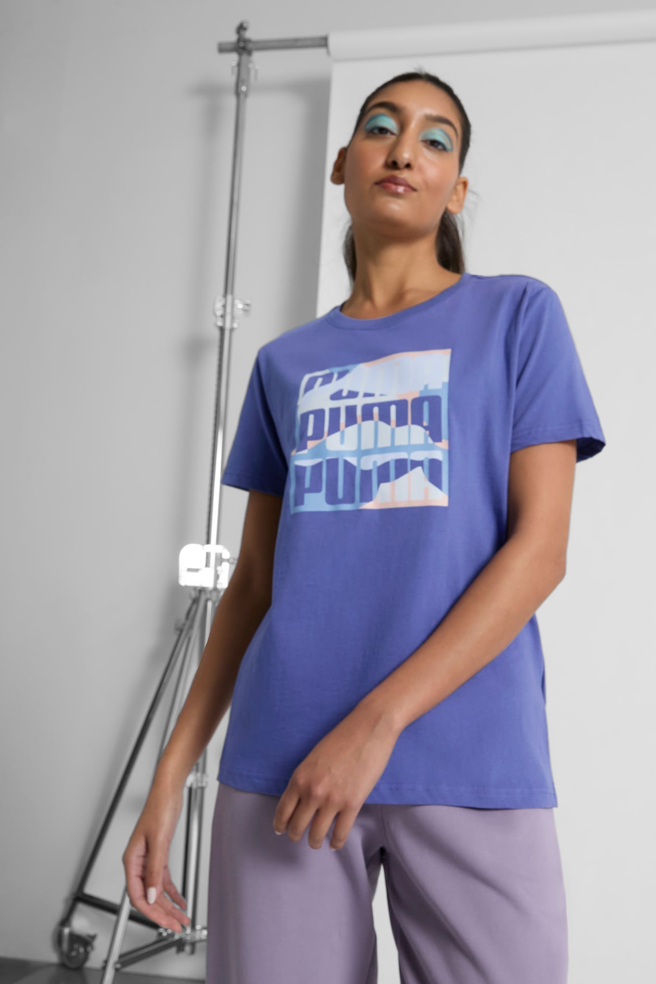 GRAPHICS Mountain Women's Tee - 3