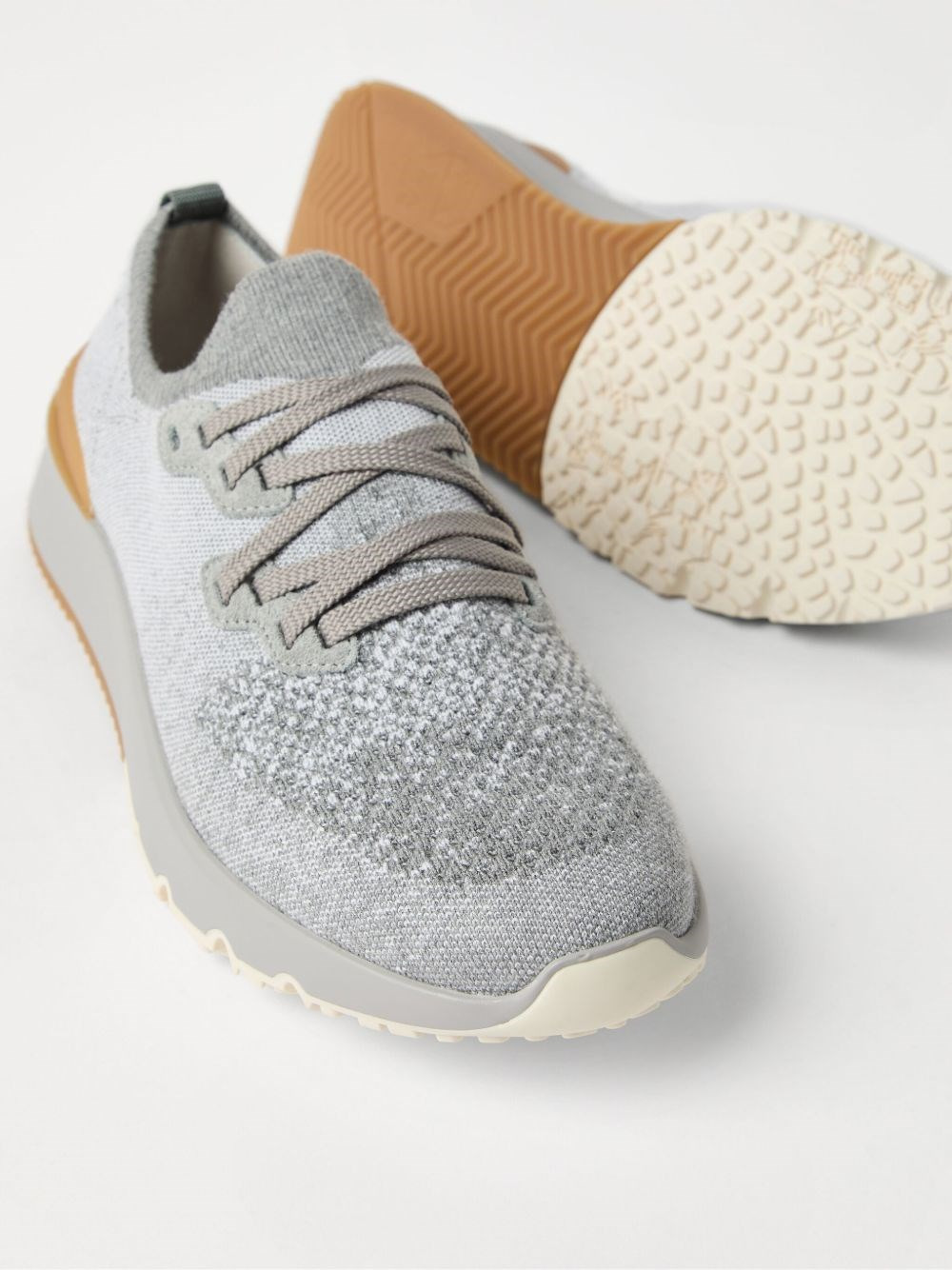 Lace-up sneaker - 4
