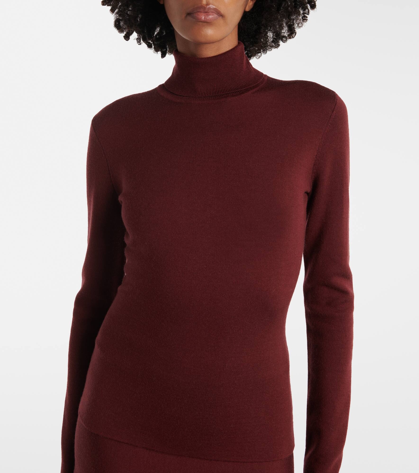 May wool, cashmere, and silk sweater - 4