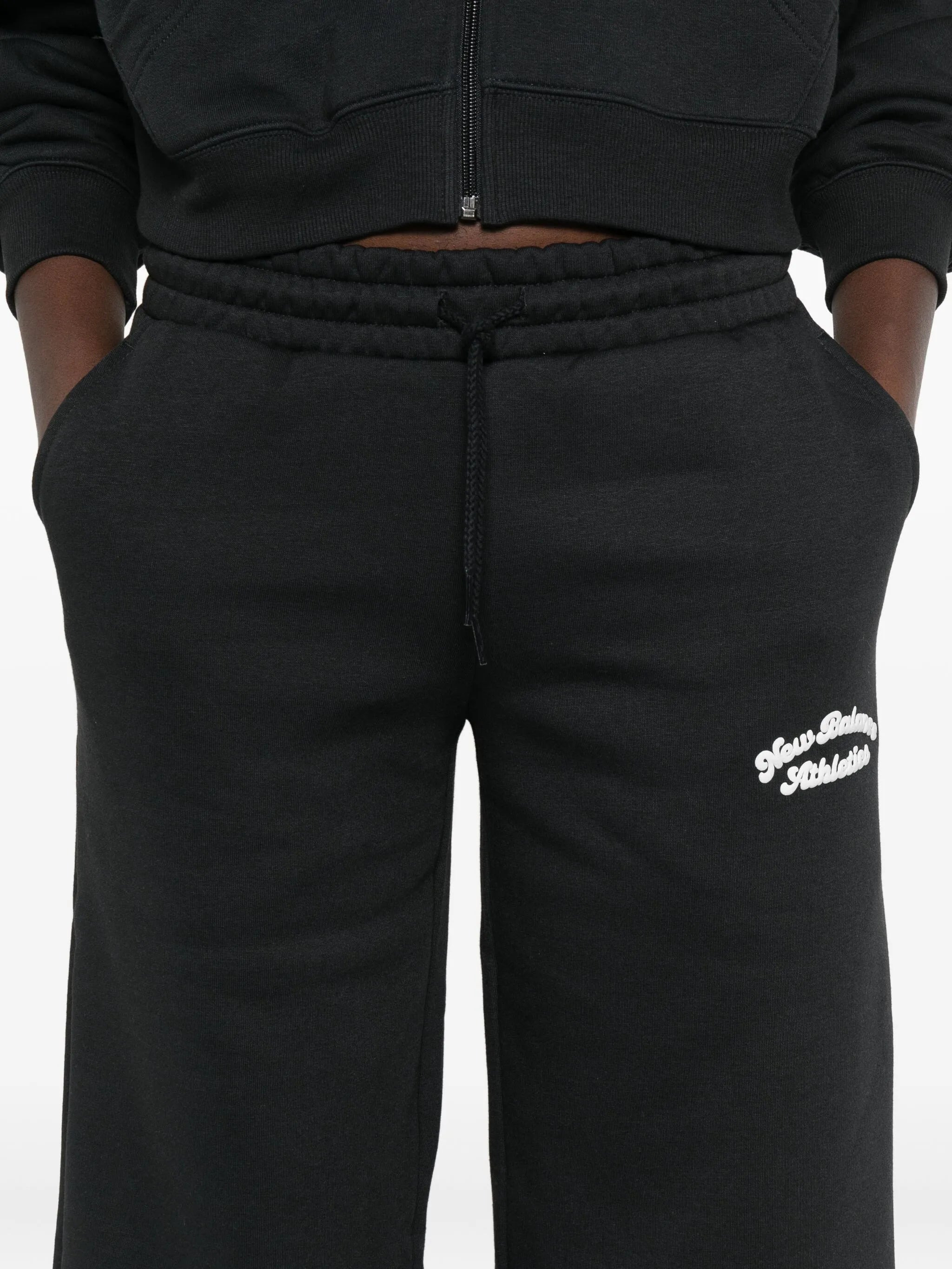 New Balance Embroidered Drawstring Sweatpants - 2