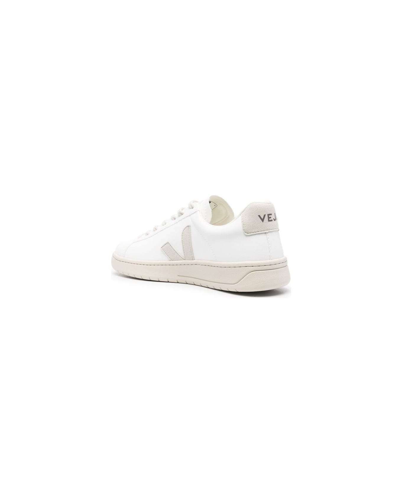 Sneaker - 3