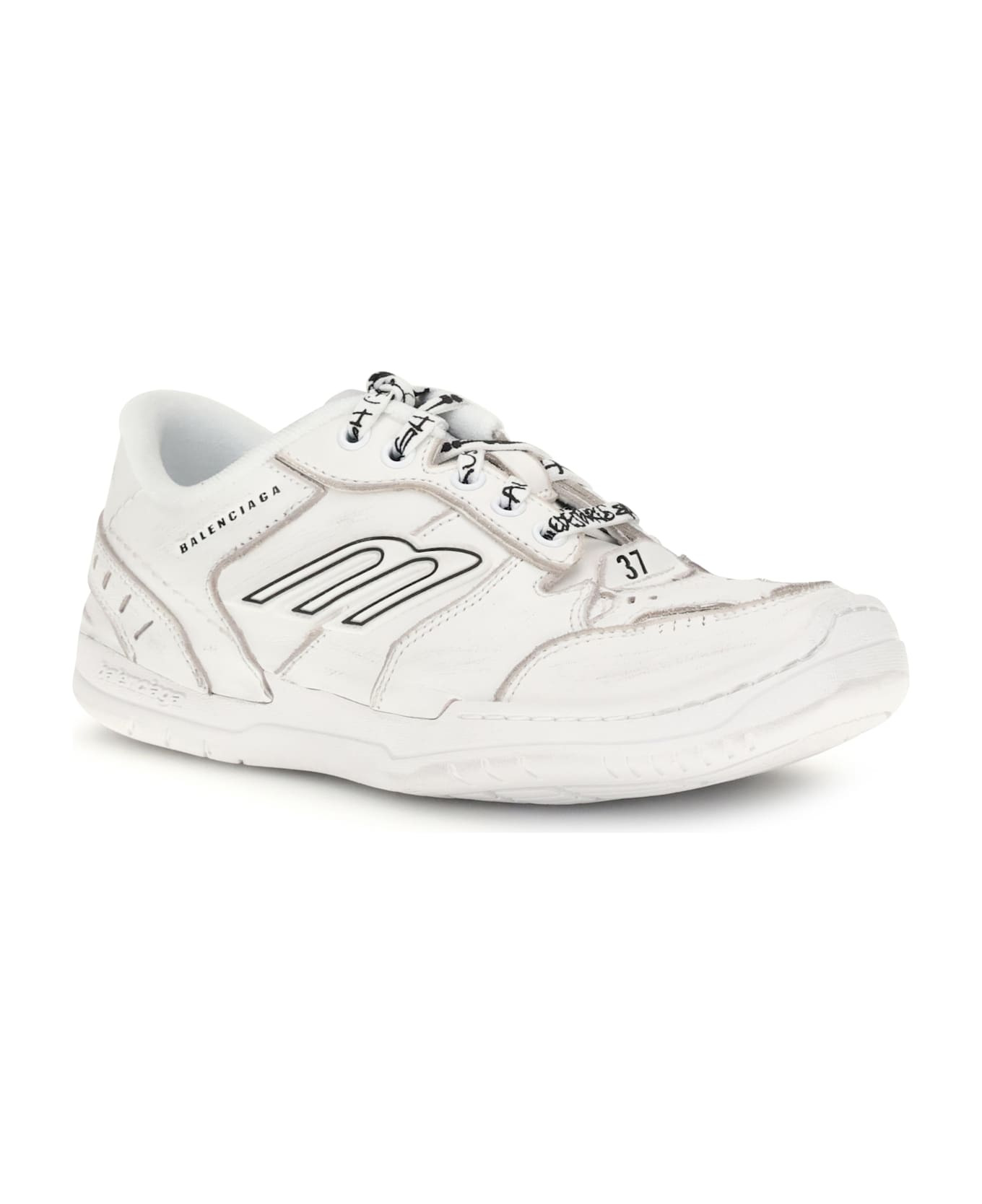 Hamptons Worn-out Sneakers - 2
