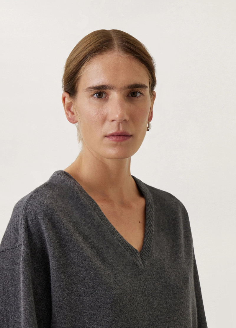 V-NECK JUMPER
LAMBSWOOL 10