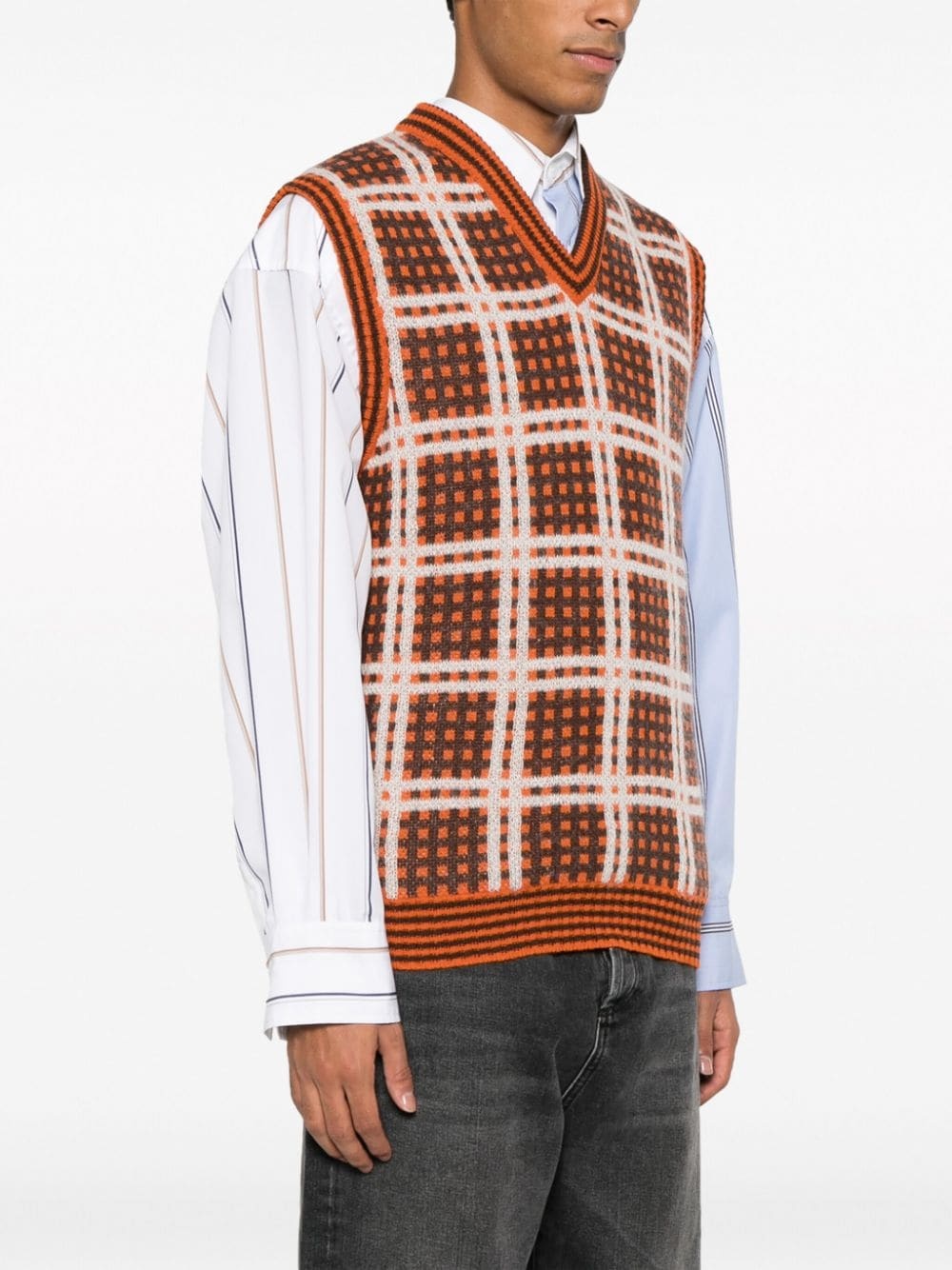 V-neck virgin wool-blend vest - 3