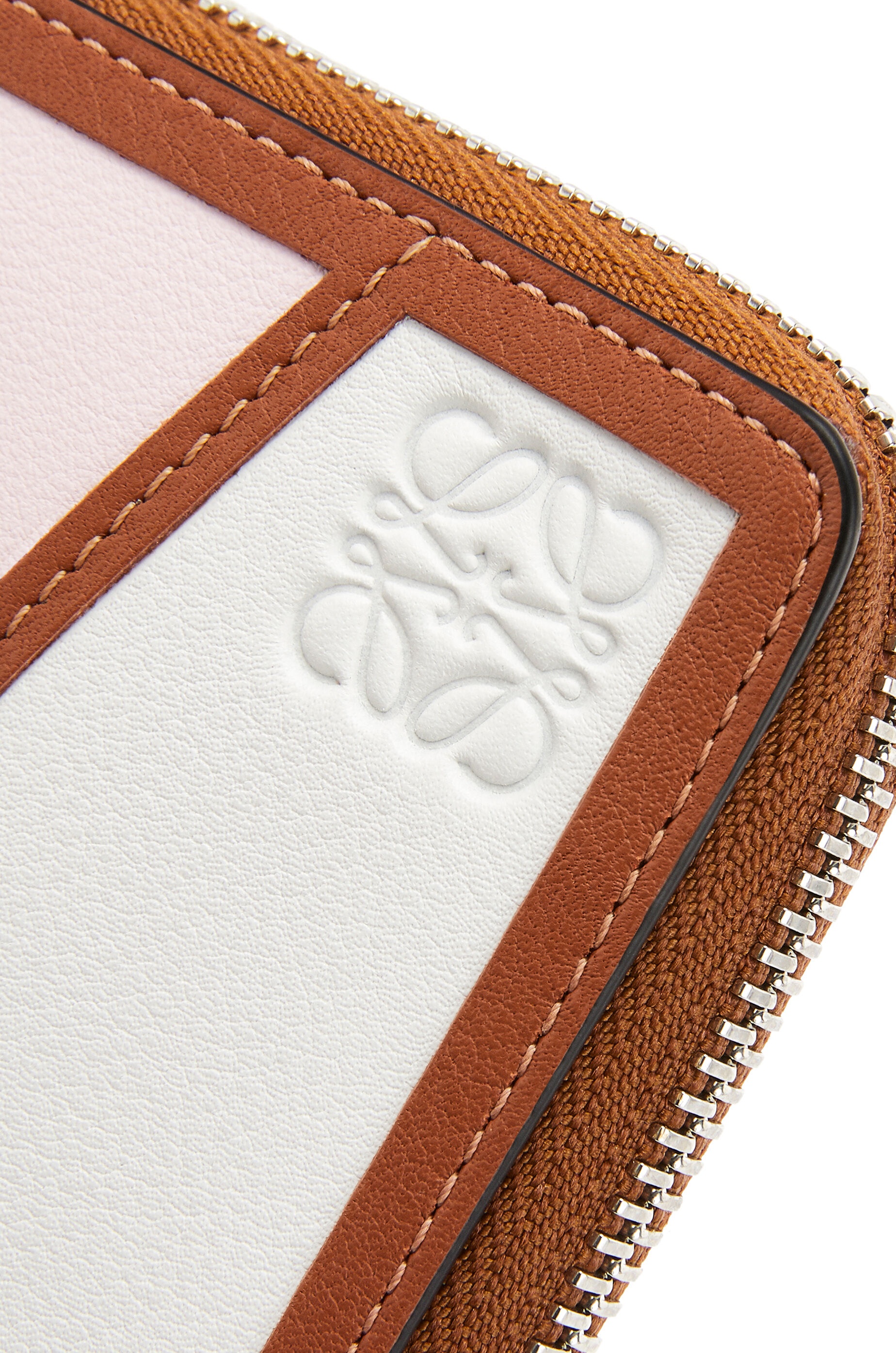 Puzzle square zip wallet in classic calfskin - 12