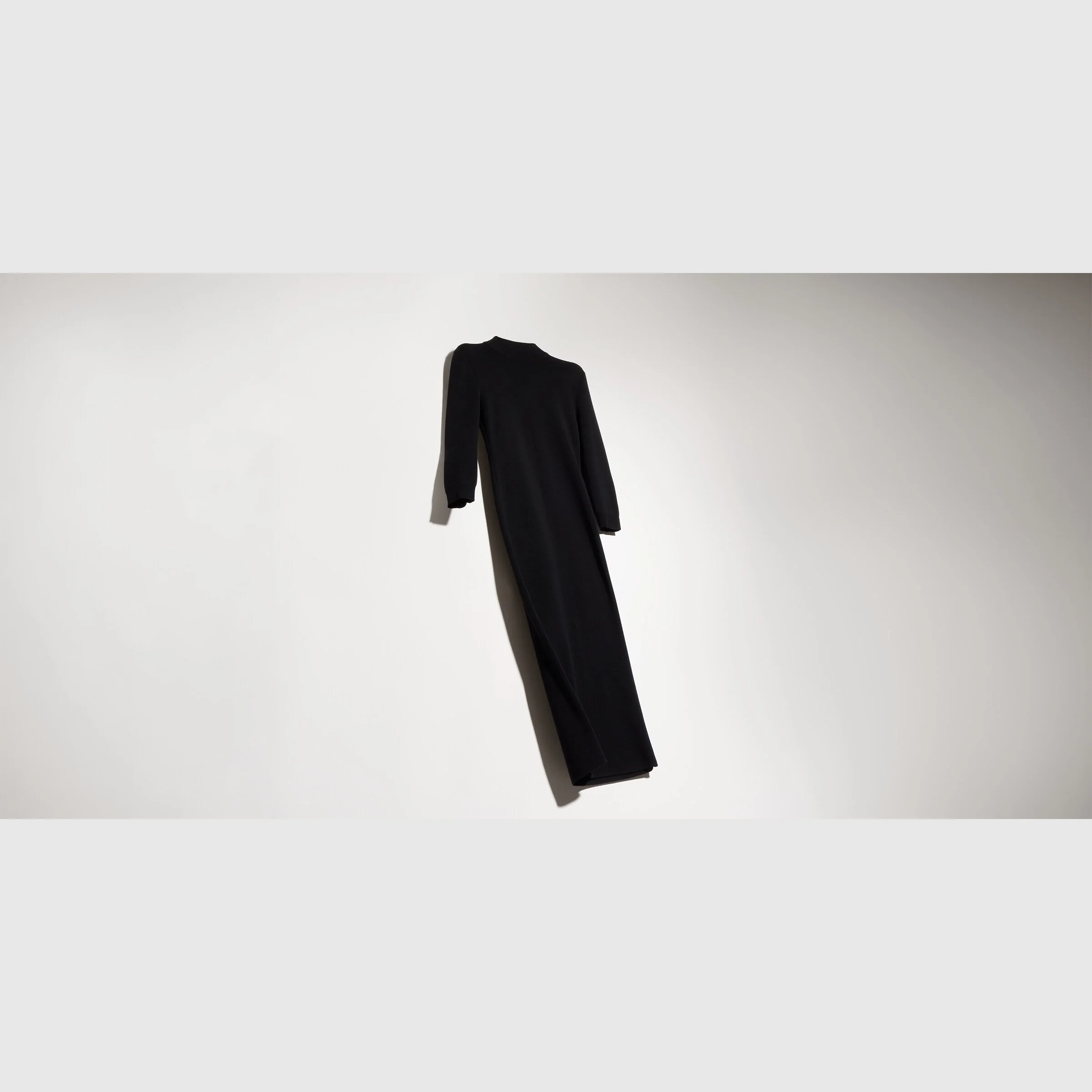 Fine rib knit wool dress with Horsebit - 1