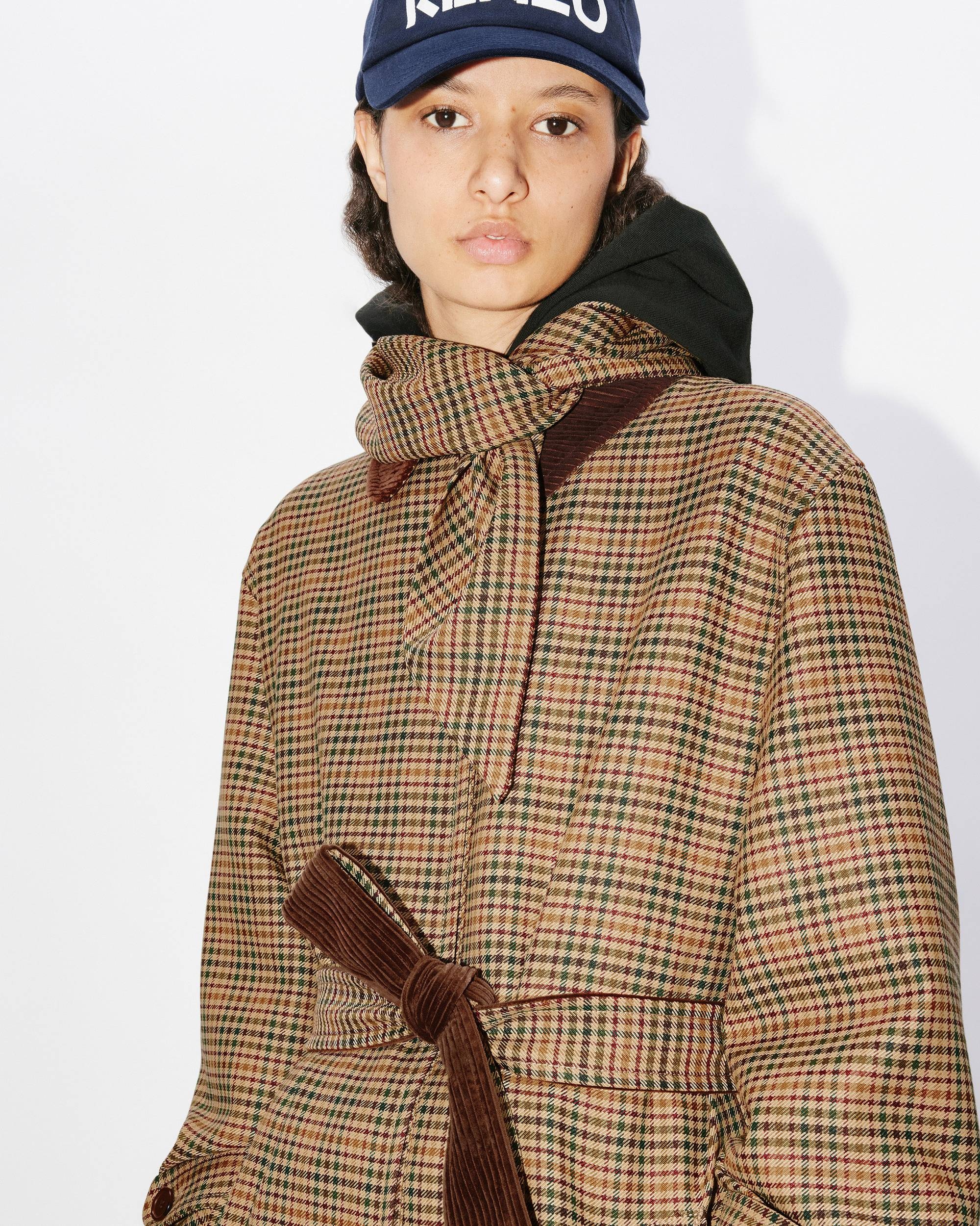 Trench coat with hood - 7
