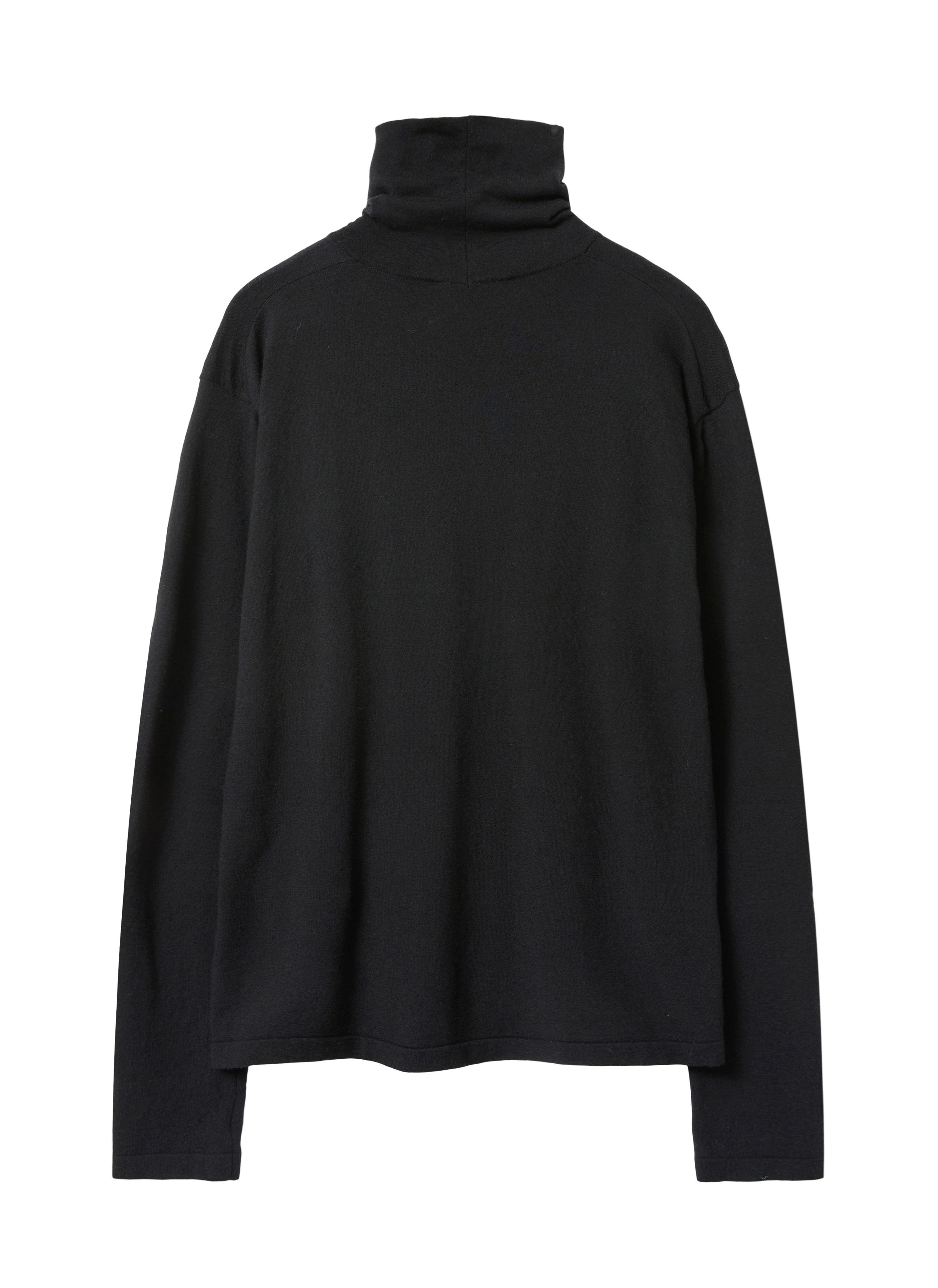 TURTLENECK
( - 2