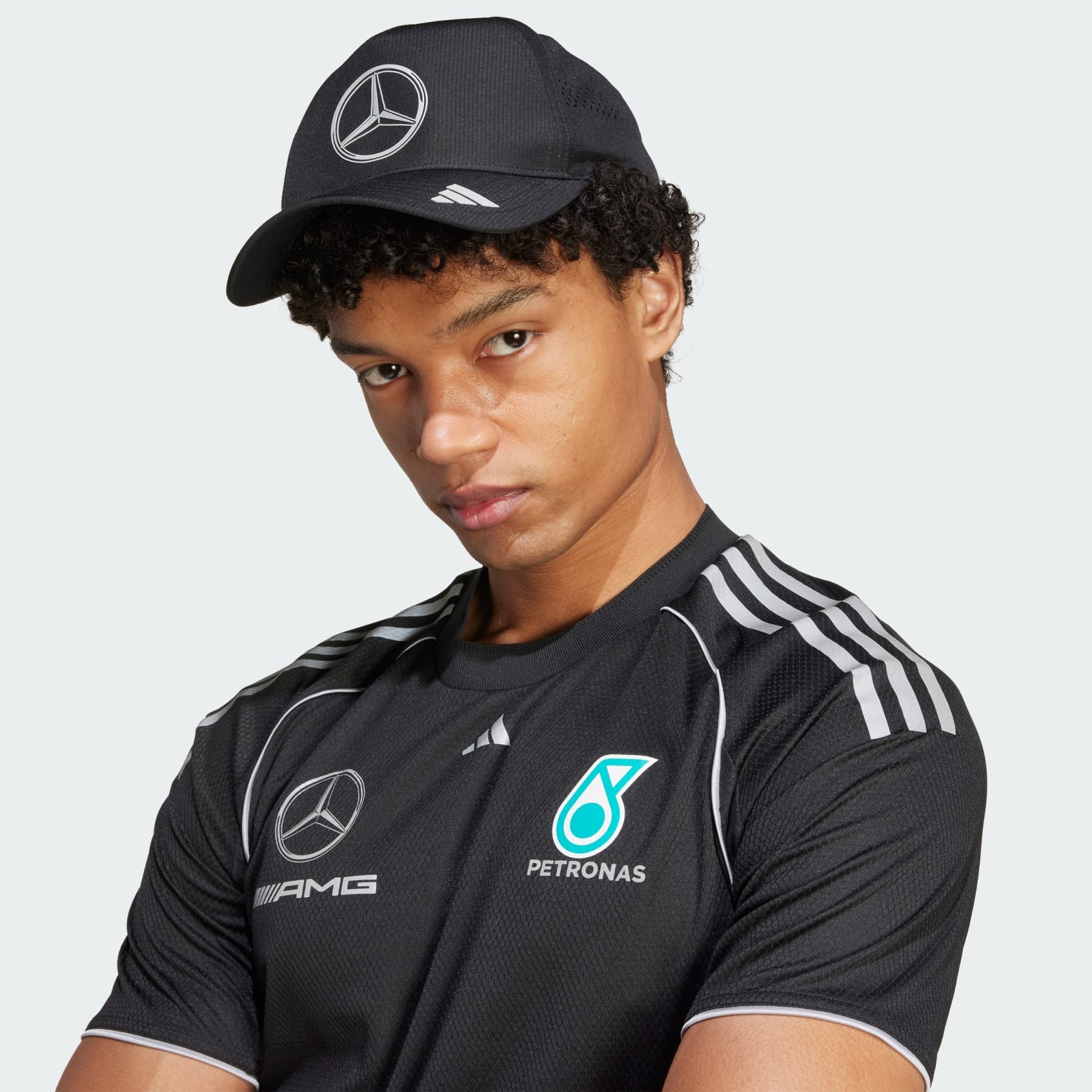 MERCEDES - AMG PETRONAS FORMULA ONE TEAM MECHANICS CLIMACOOL TRUCKER CAP - 3