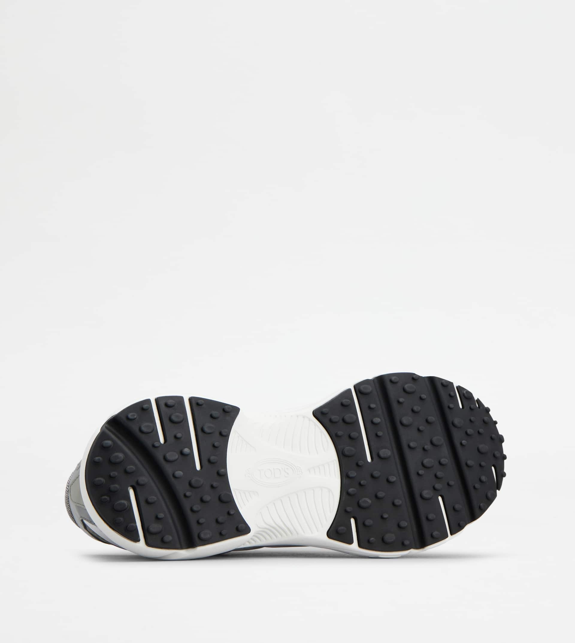 SNEAKERS IN LEATHER AND TECHNICAL FABRIC - GREY, WHITE - 4