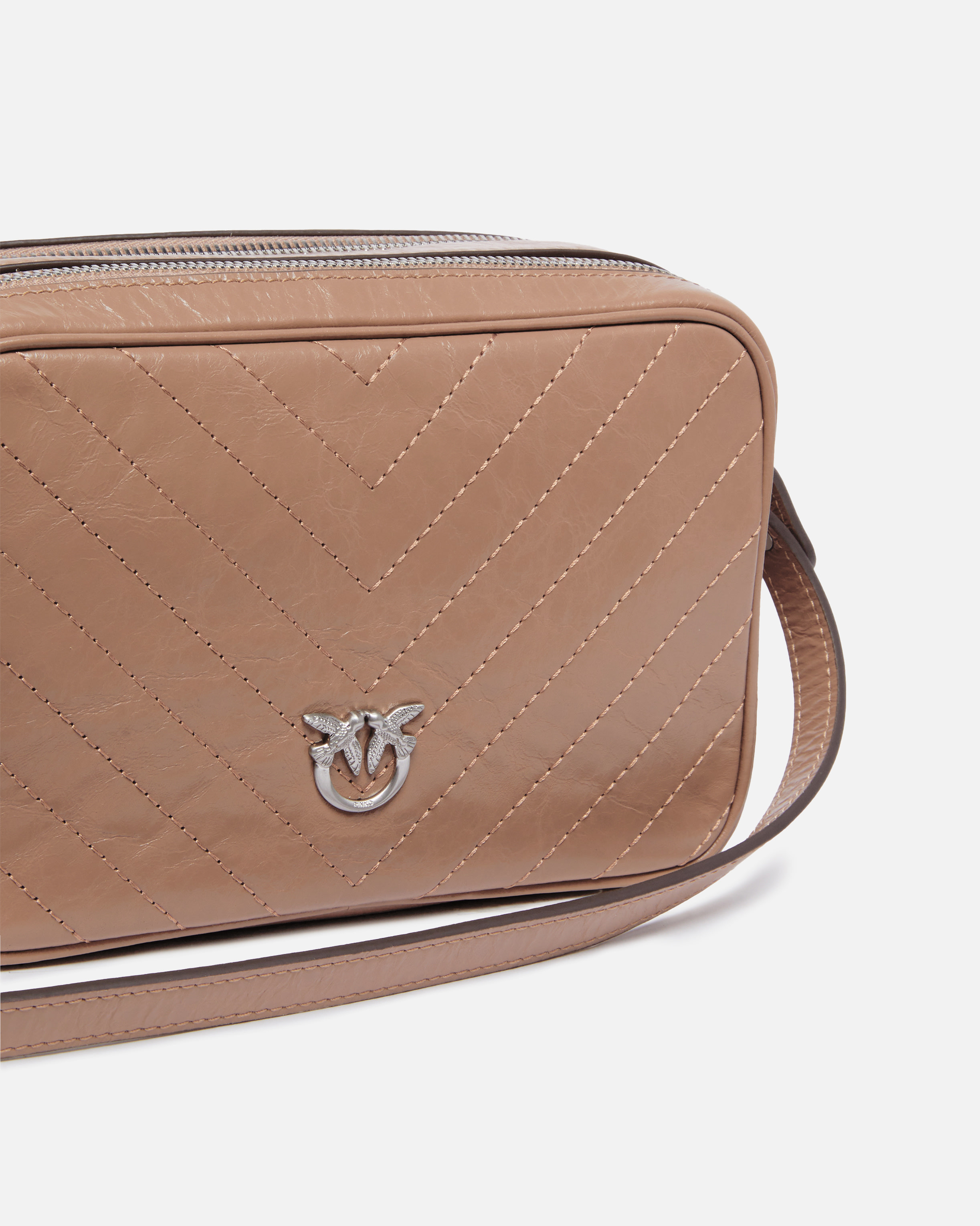 MEDIUM CHEVRON LEATHER CAMERA BAG WITH STRAP - 3