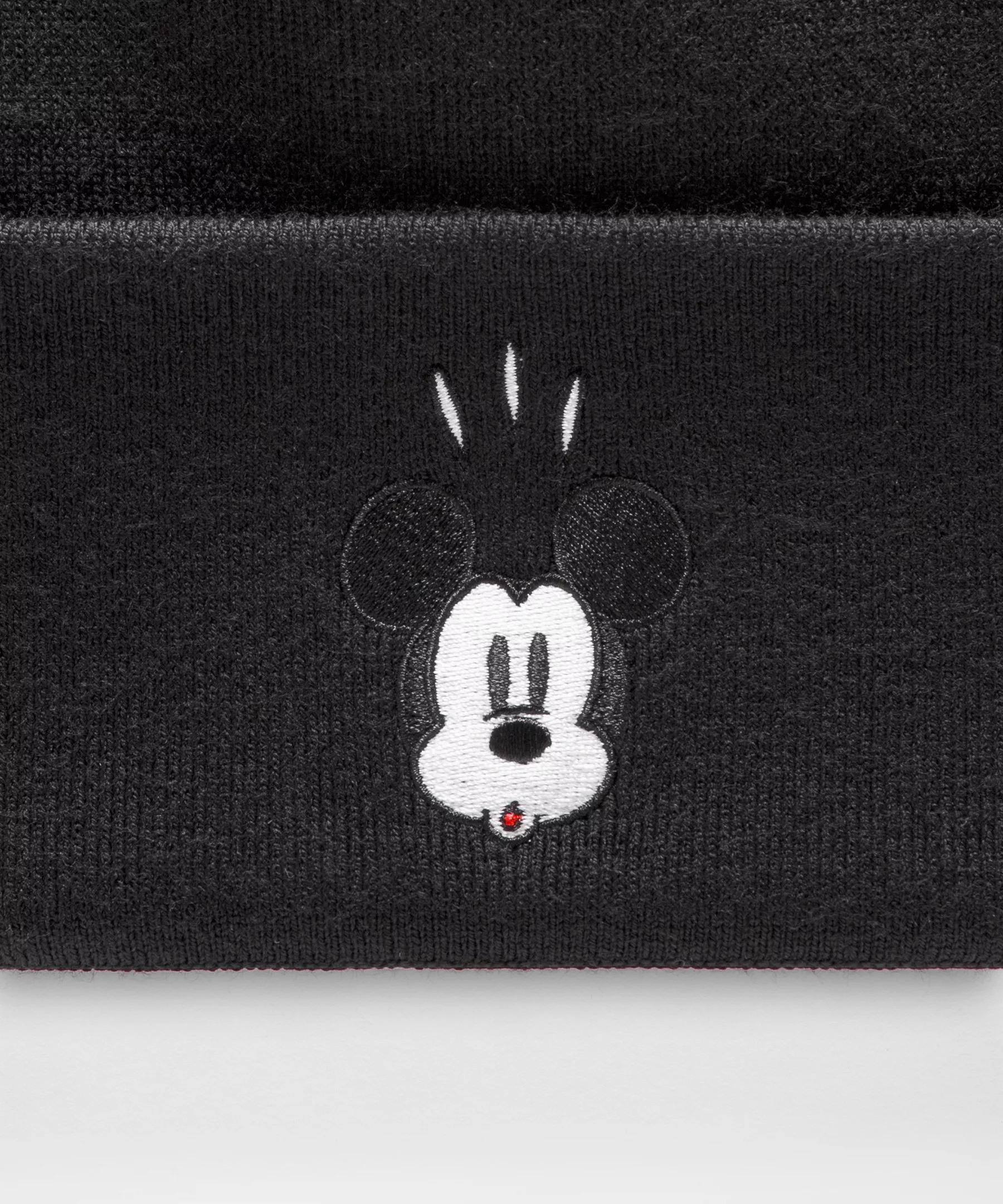 Disney x lululemon *Warm Revelation Beanie - 4