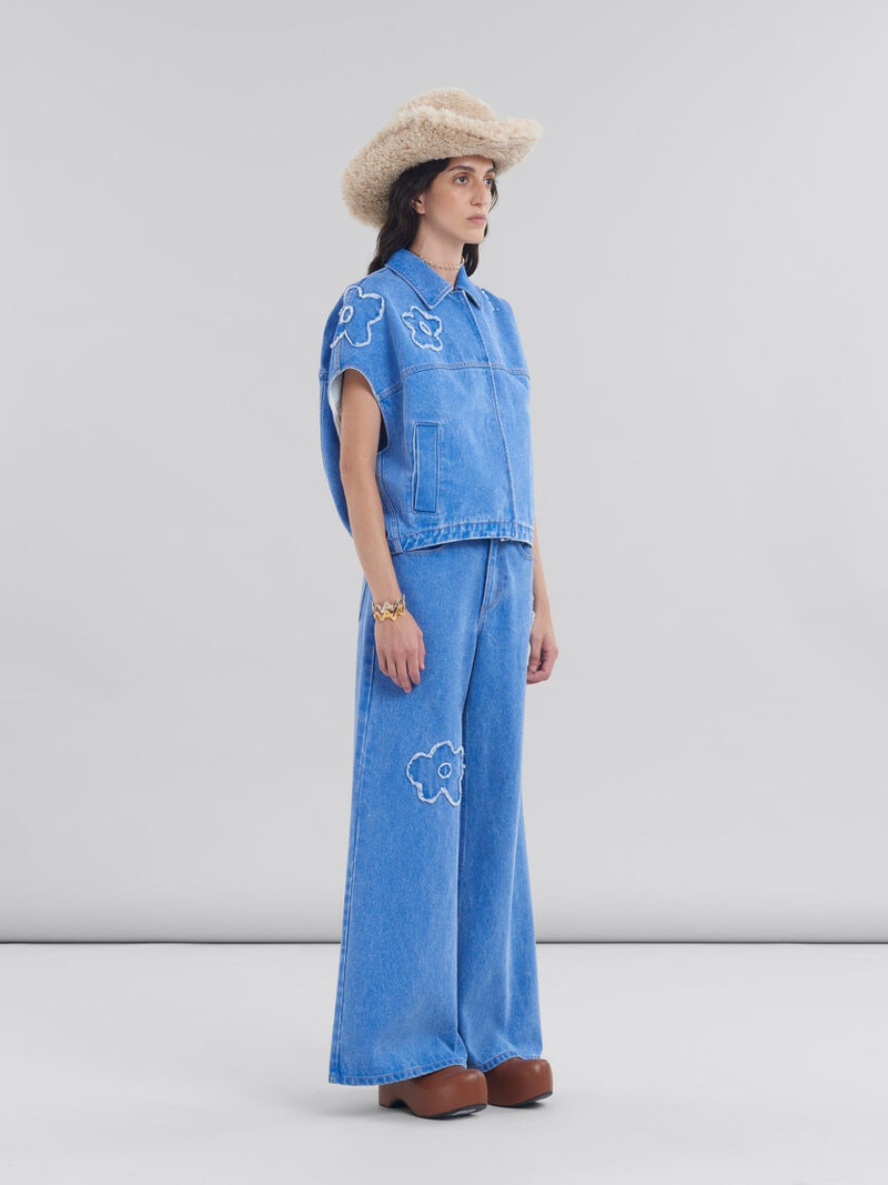 LIGHT BLUE DENIM WIDE LEG JEANS WITH PATCH DETAIL 5