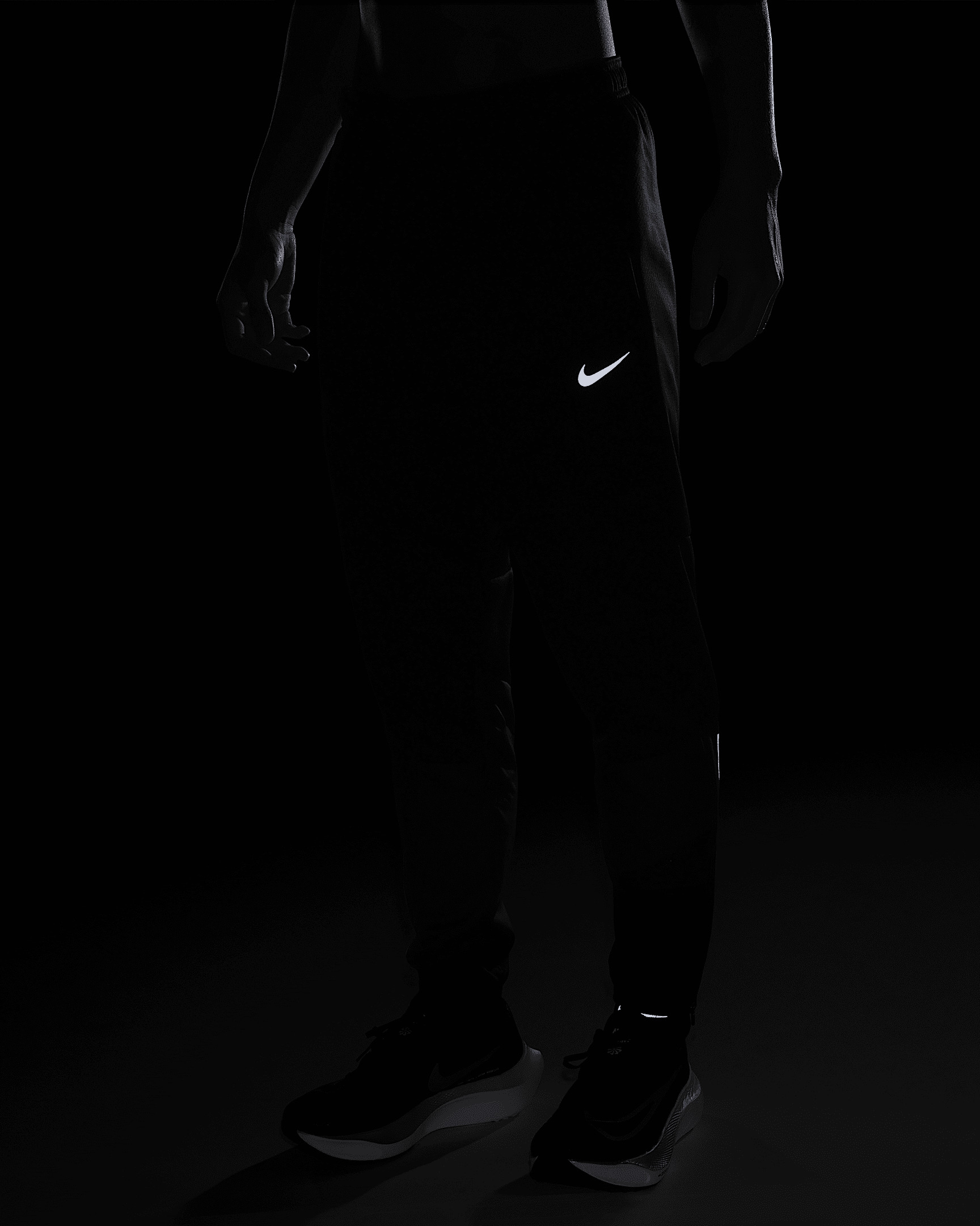 Nike Sphere Challenger Men's Therma-FIT Water-Repellent Running Pants - 9