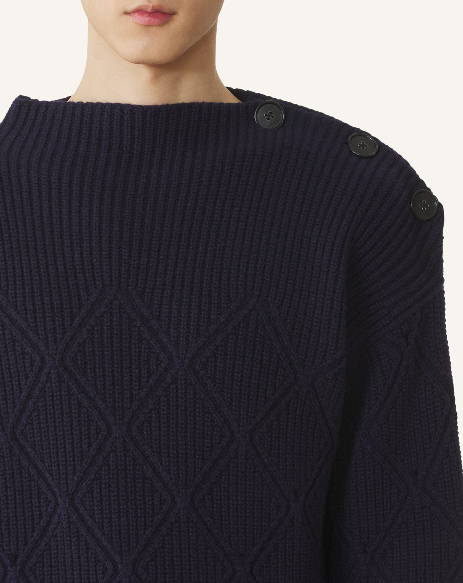 DIAMOND DETAIL WOOL PULLOVER SWEATER - 5