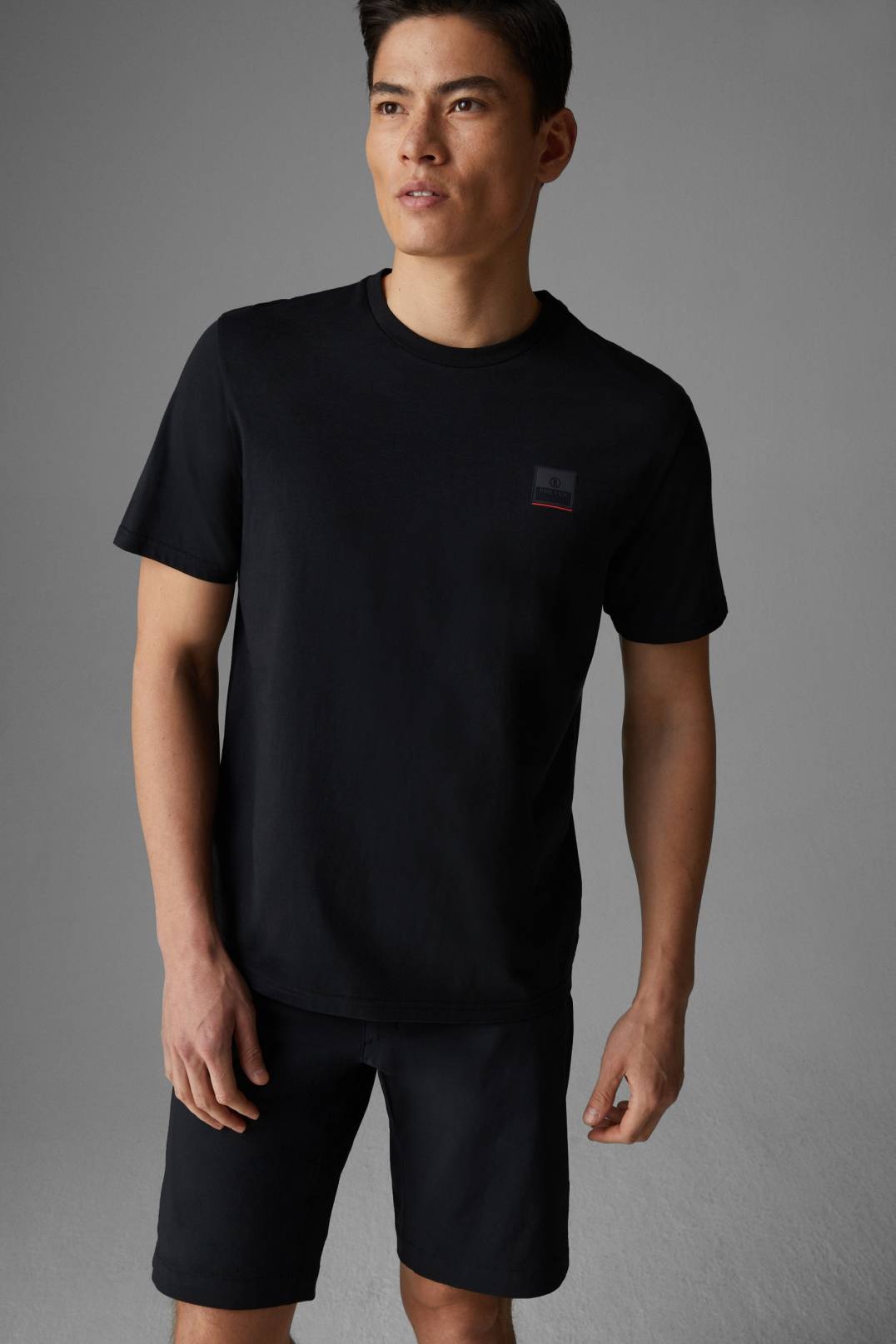 VITO T-SHIRT IN BLACK - 2
