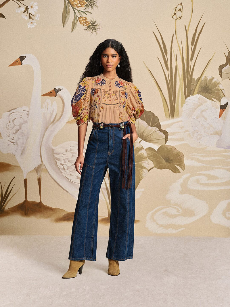 FARM RIO Pink Beauty Bouquet Blouse outlook